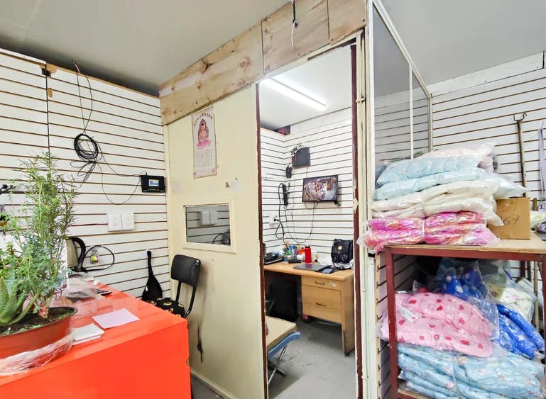 Local Comercial Spot2