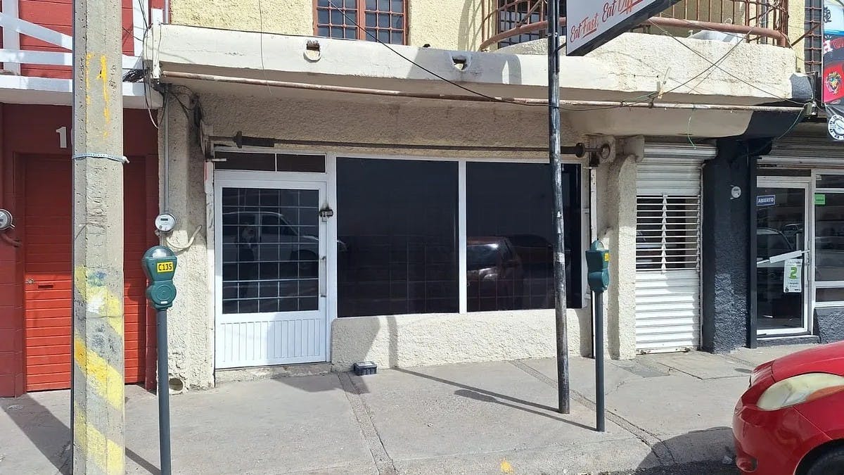 Local Comercial Spot2