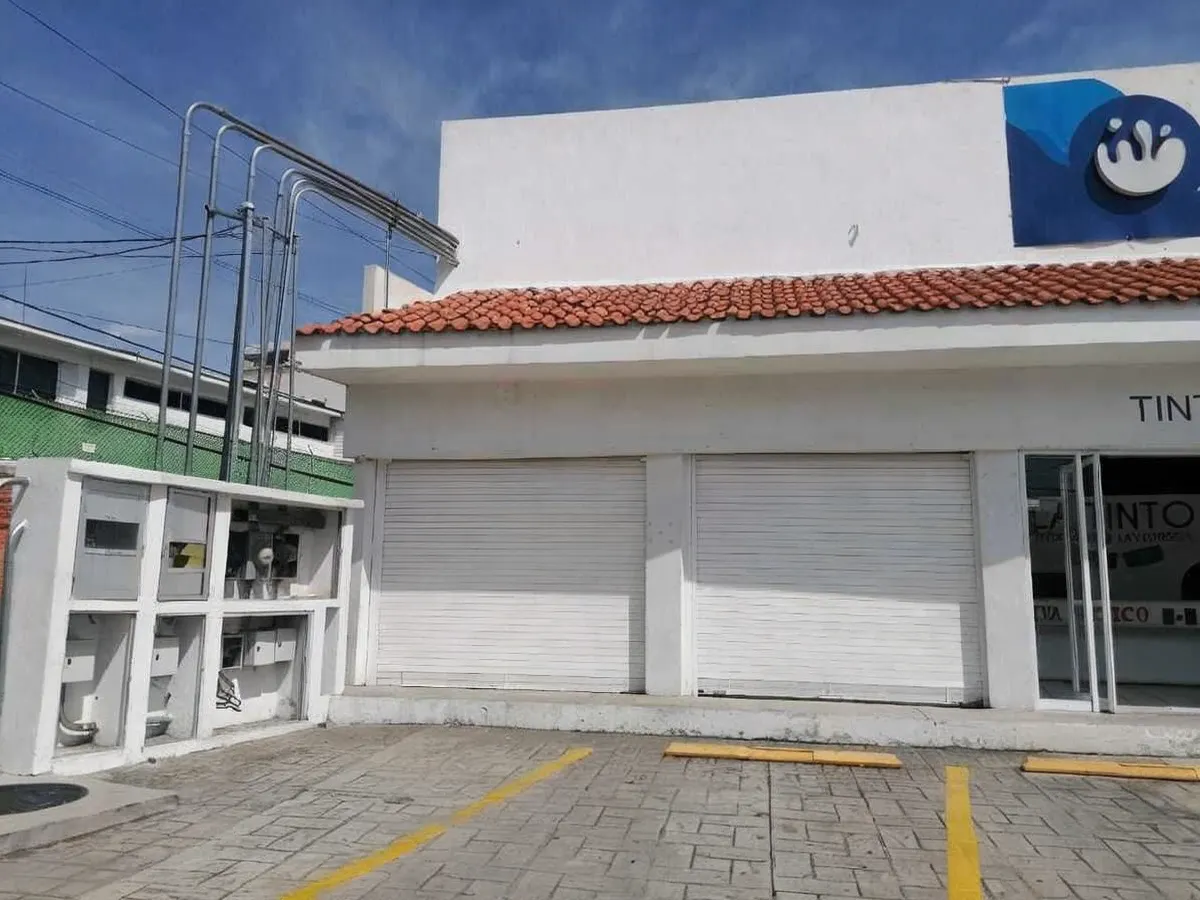 Local Comercial Spot2