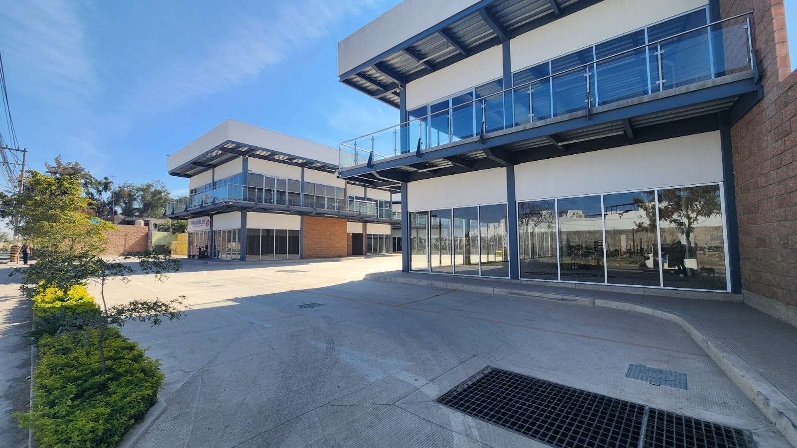 Local Comercial Spot2