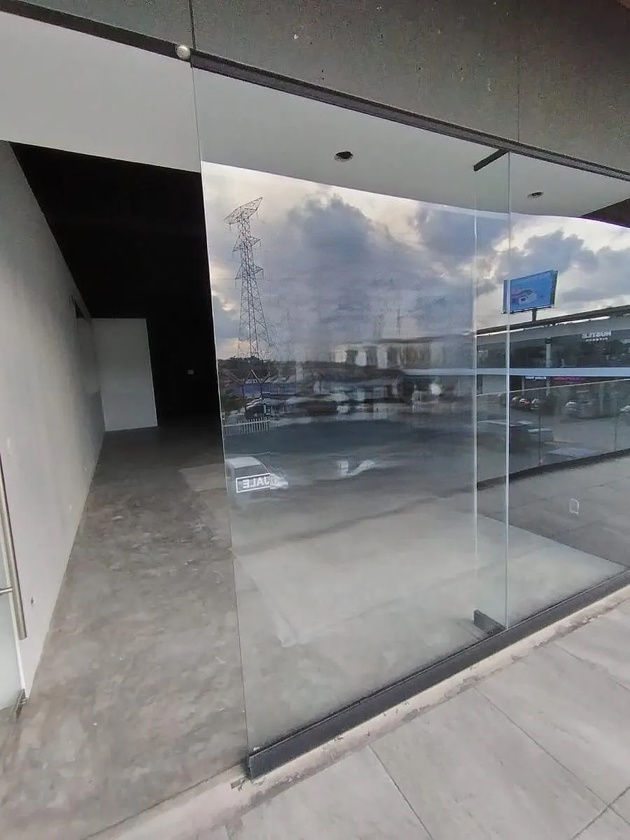 Local Comercial Spot2