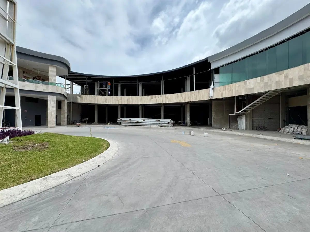 Local Comercial Spot2