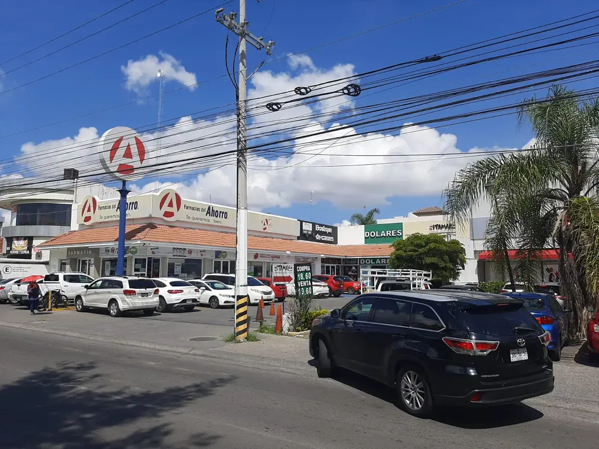 Local Comercial Spot2