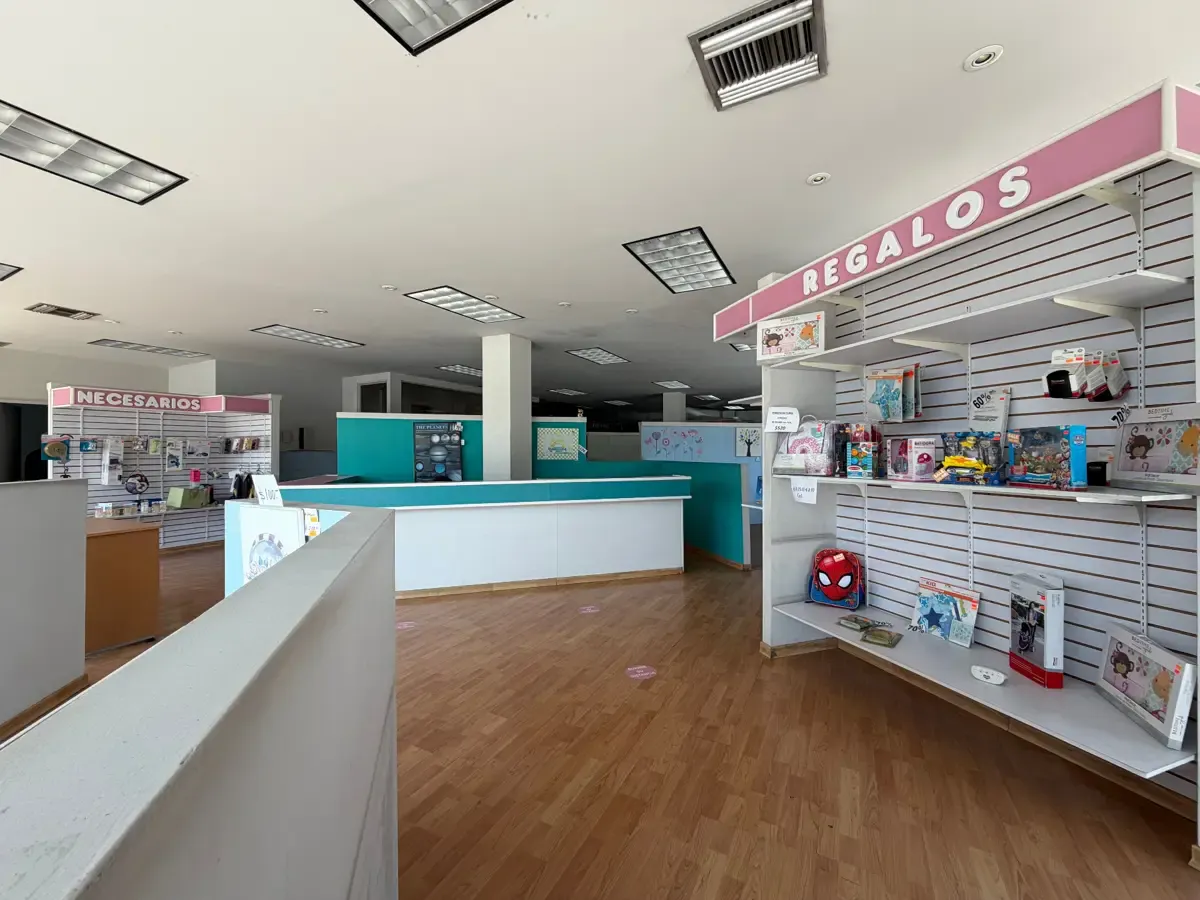Local Comercial Spot2