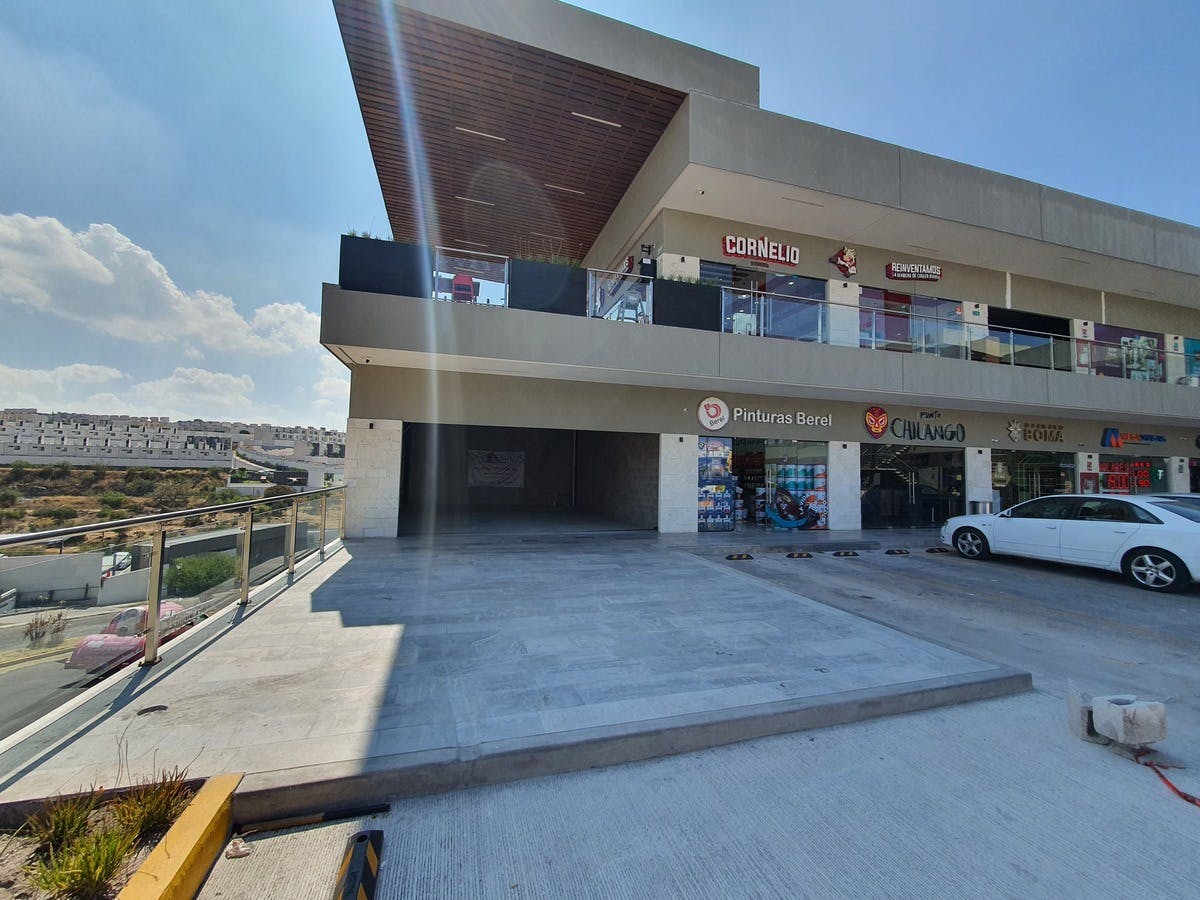 Local Comercial Spot2