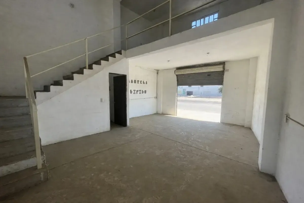 Local Comercial Spot2