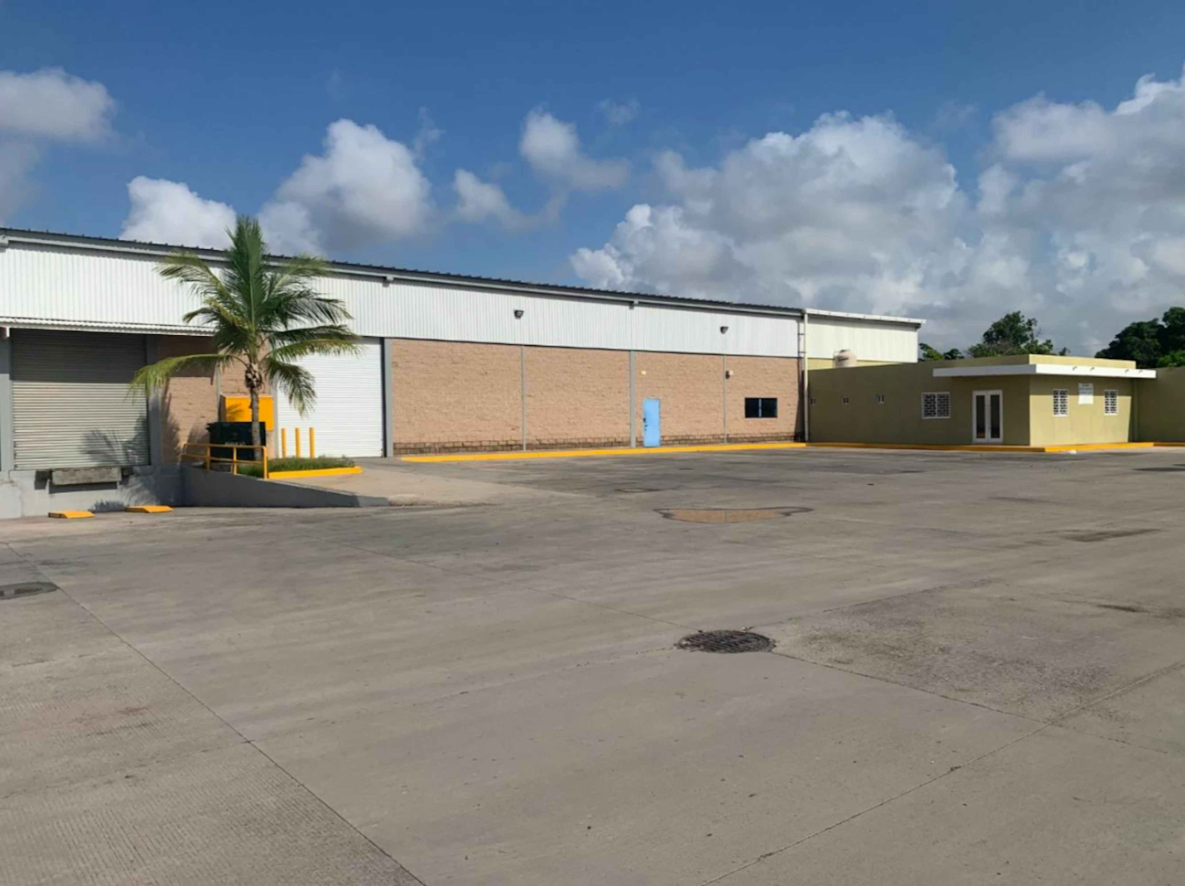 Blvd.  Gral. Macario Gaxiola