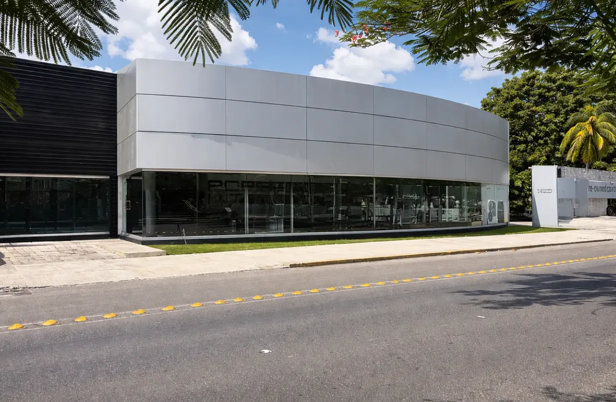 Local Comercial Spot2