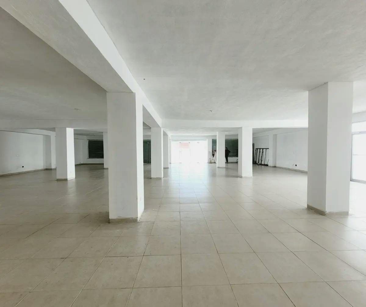 Local Comercial Spot2