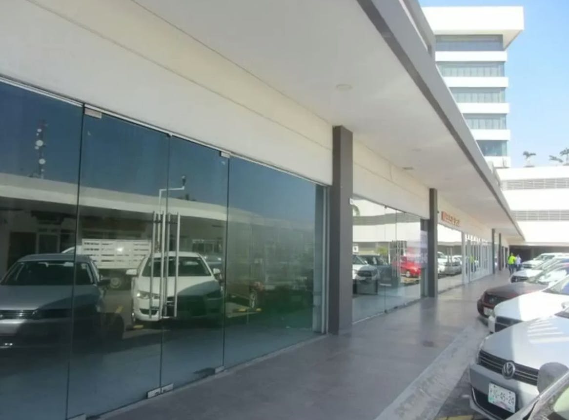 Local Comercial Spot2