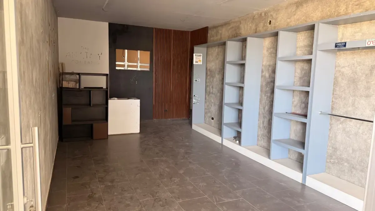 Local Comercial Spot2
