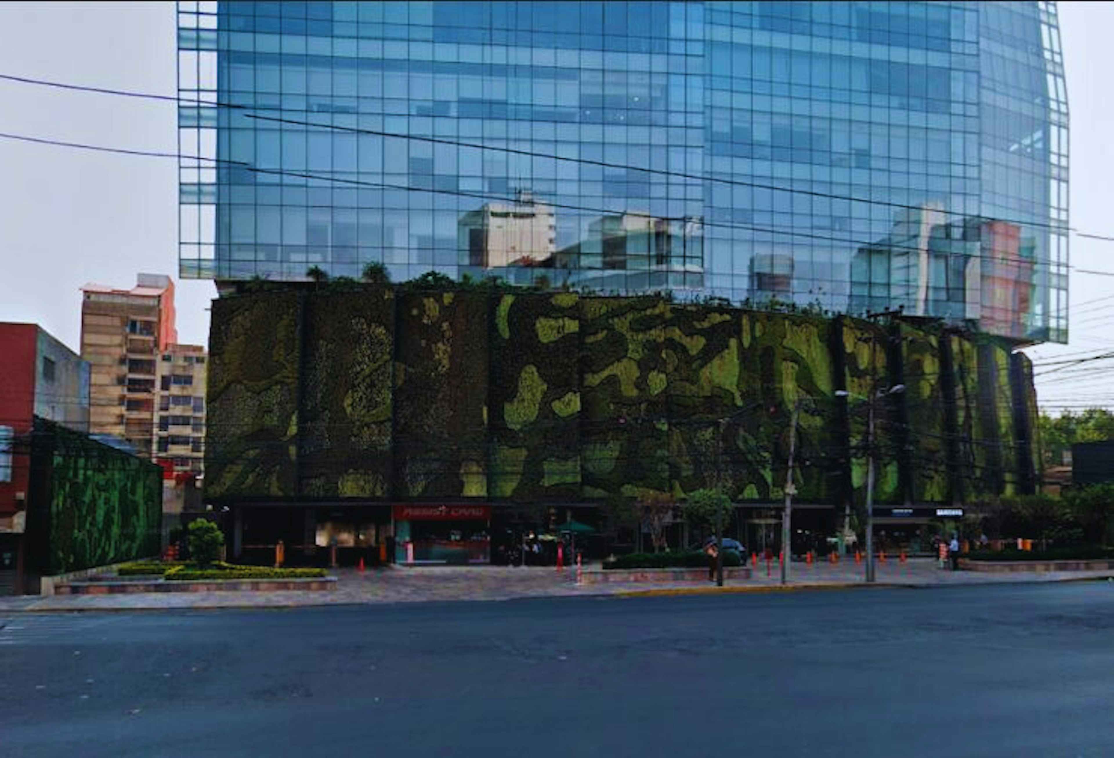 Sach Mariano Escobedo