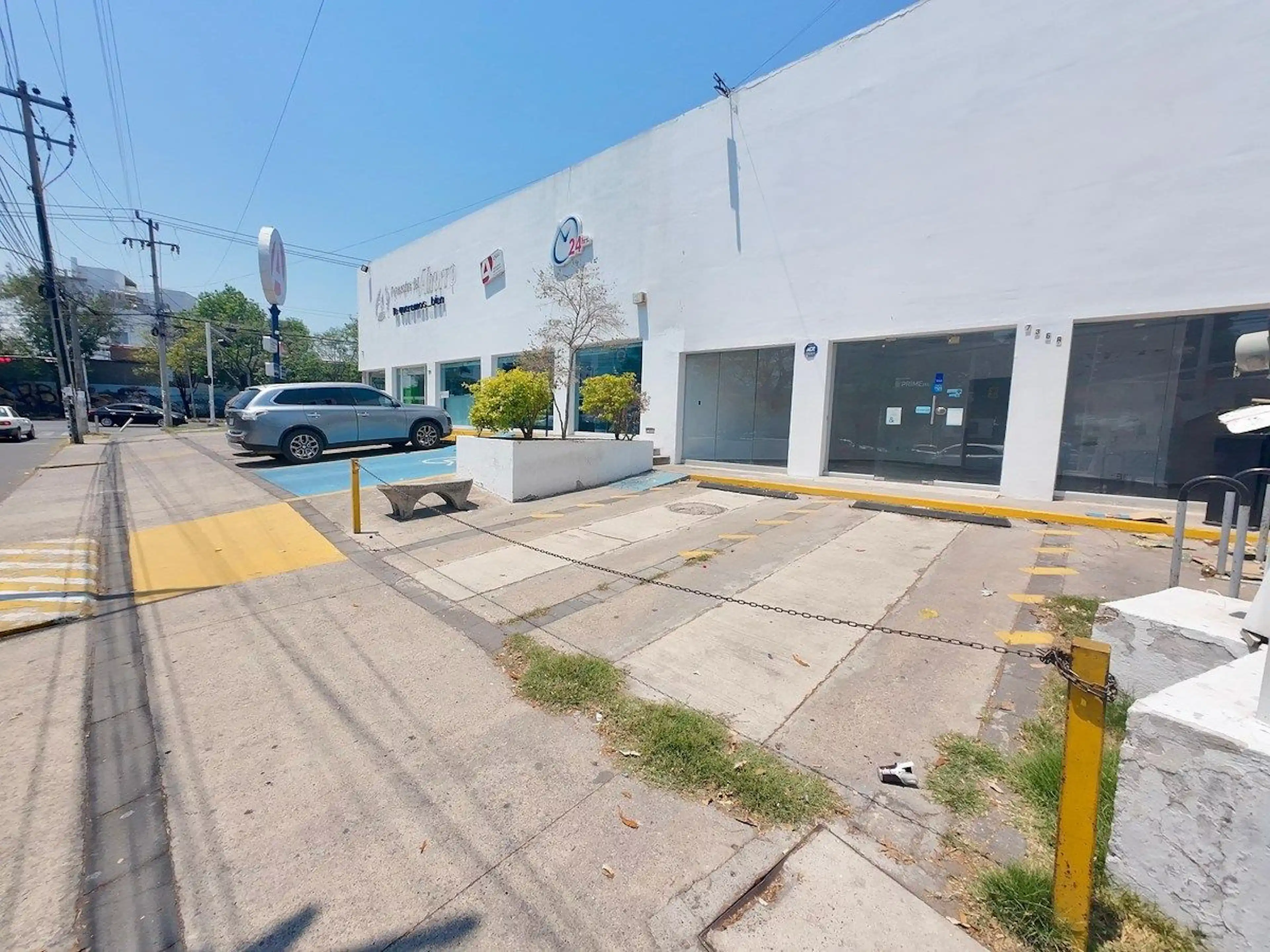 Local en Renta | 73 m2 | av Chapultepec Sur - Cirv Agustín Yañez | La Moderna