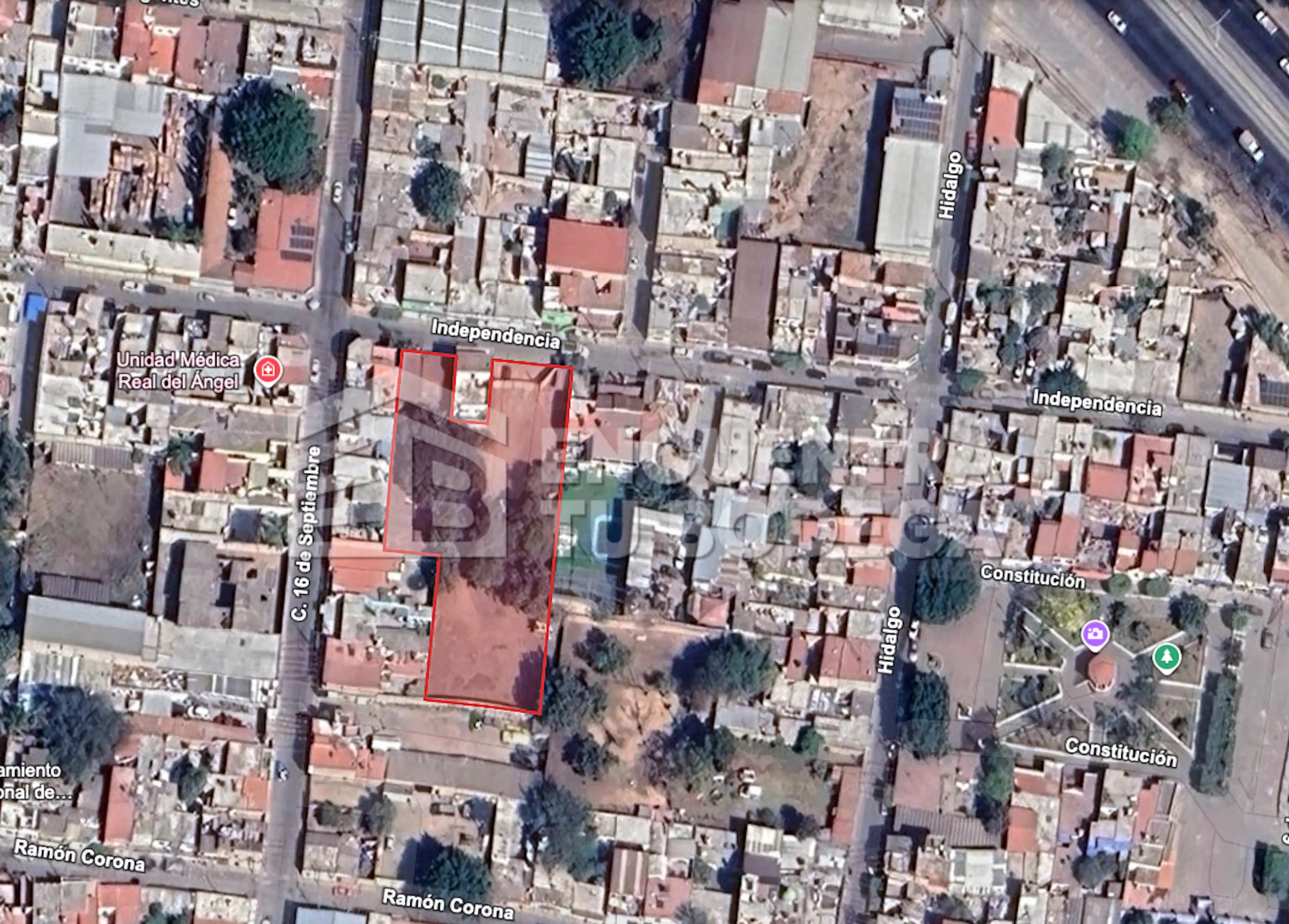 Terreno En Venta En Santa María Tequepexpan, Tlaquepaque