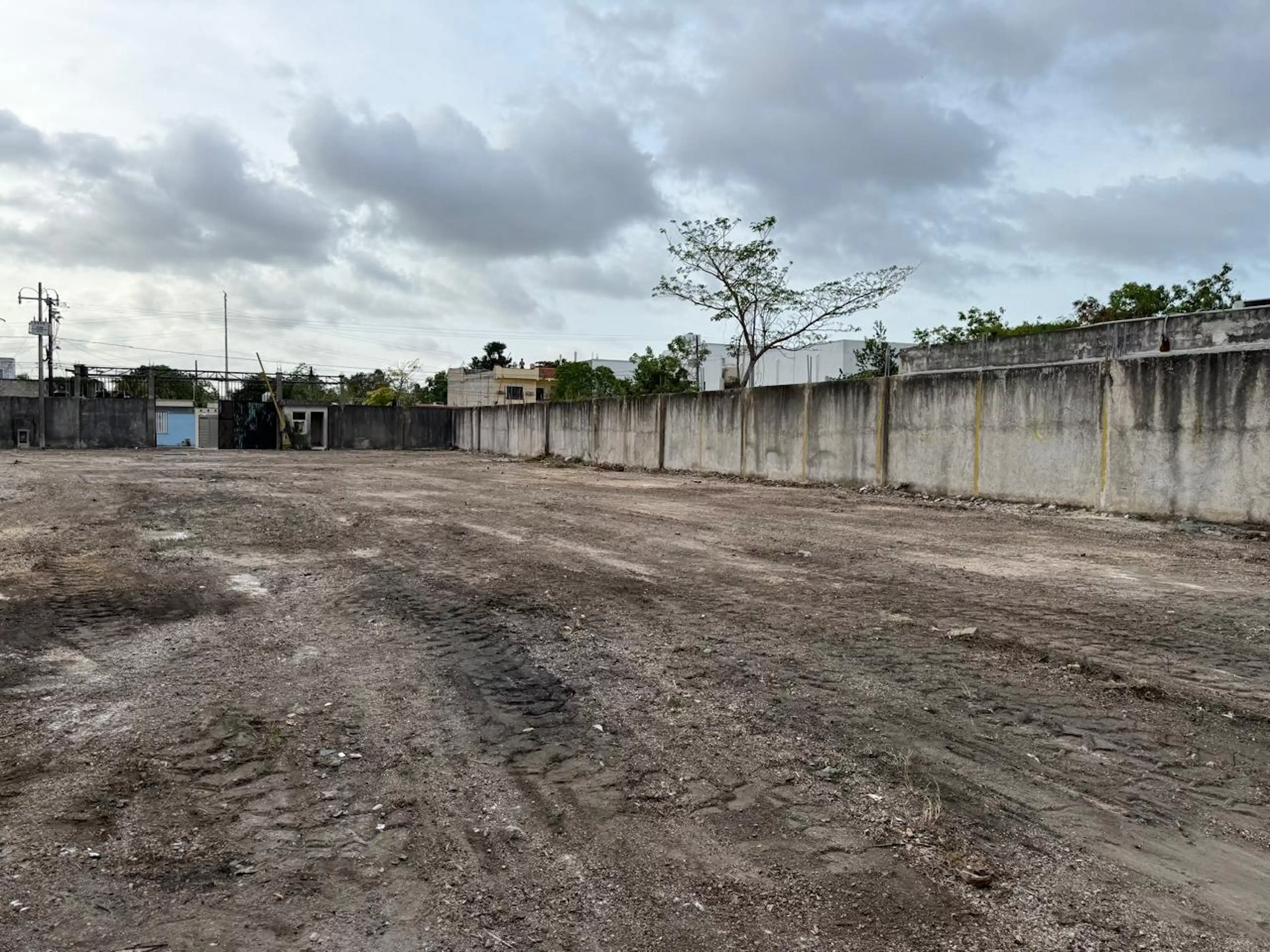 Bodega Industrial En Renta En Cancún  | Cerca De Avenida Kabah | C4061 S/n