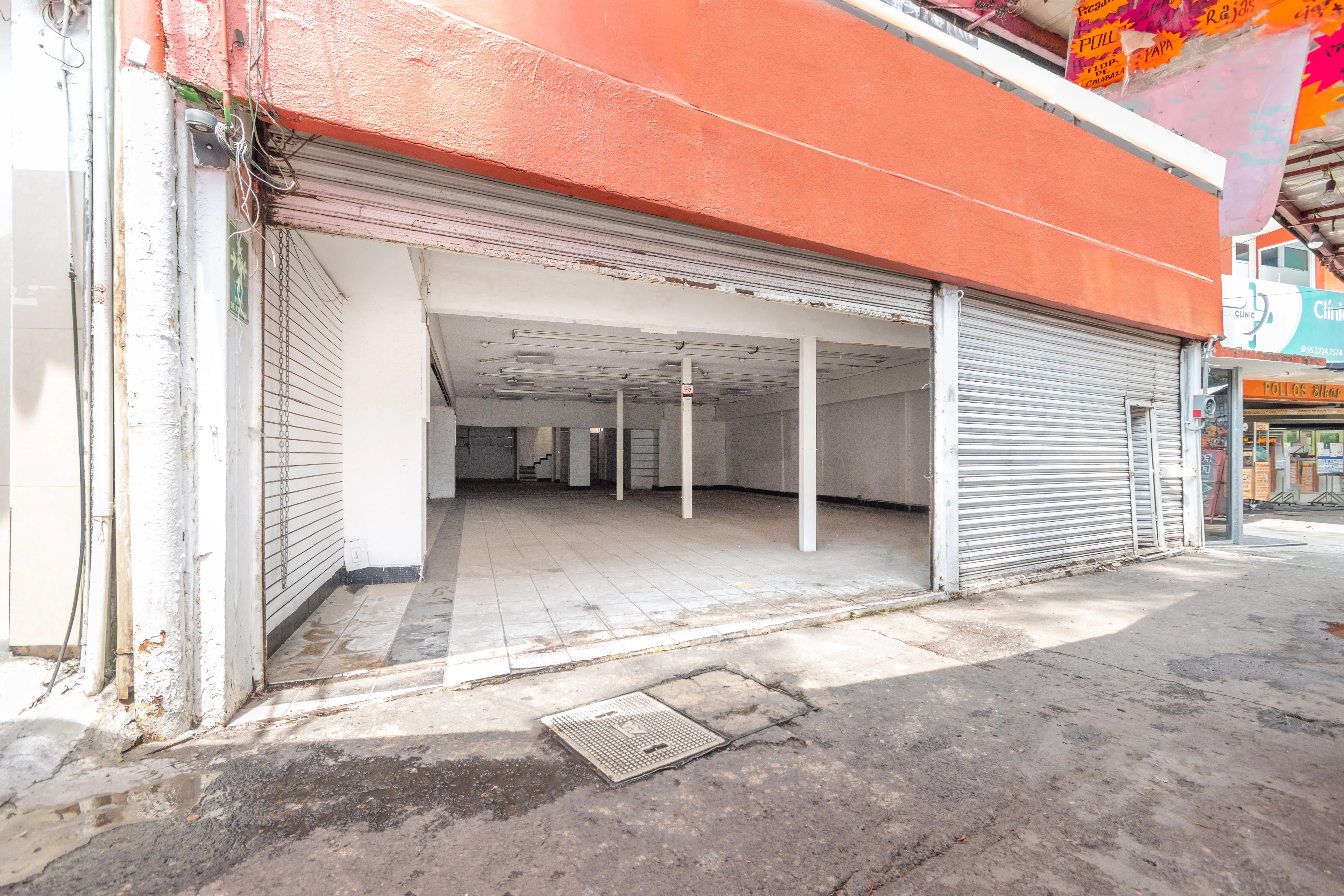 Local Comercial Spot2