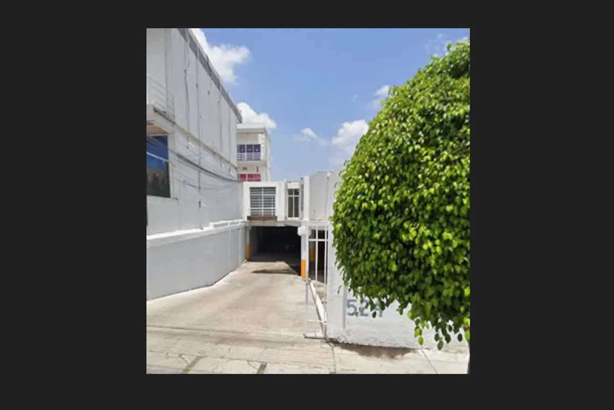Local Comercial Spot2