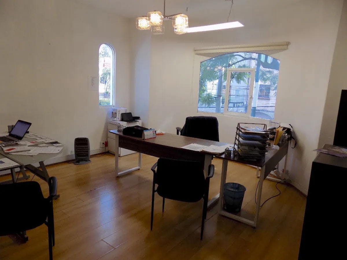 Local Comercial Spot2