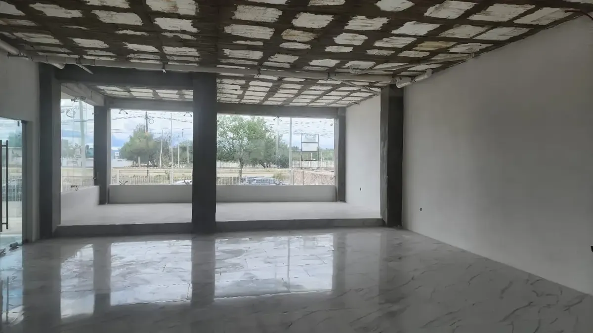 Local Comercial Spot2