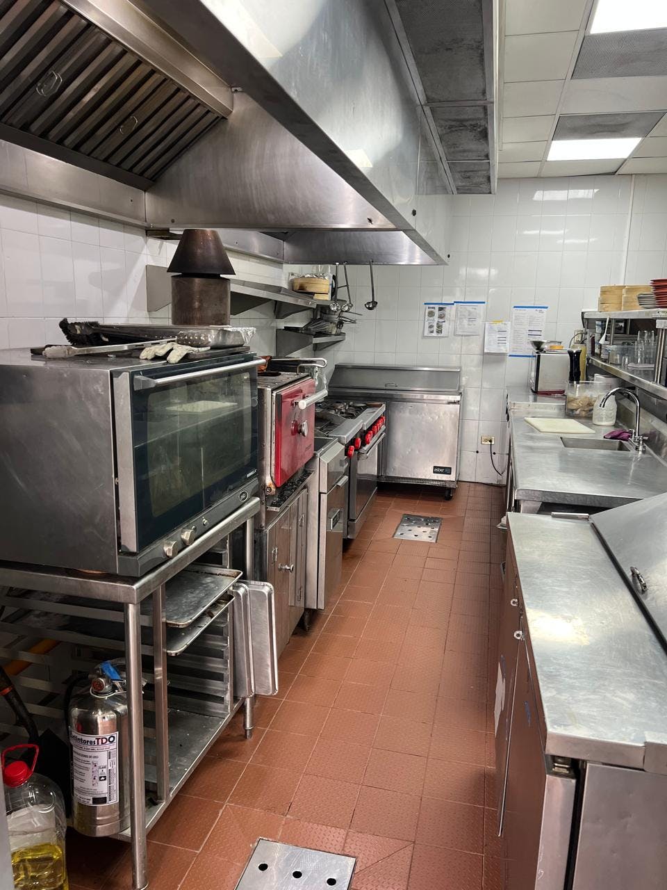 Local Comercial Spot2