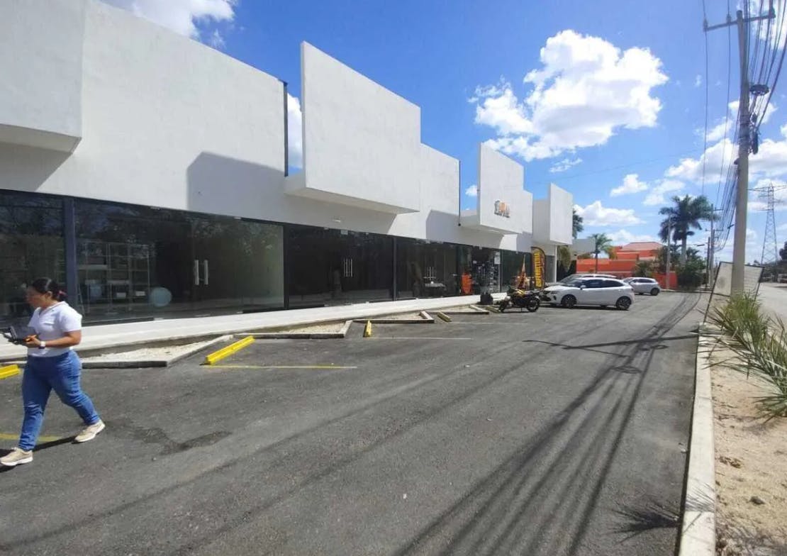 Local Comercial Spot2