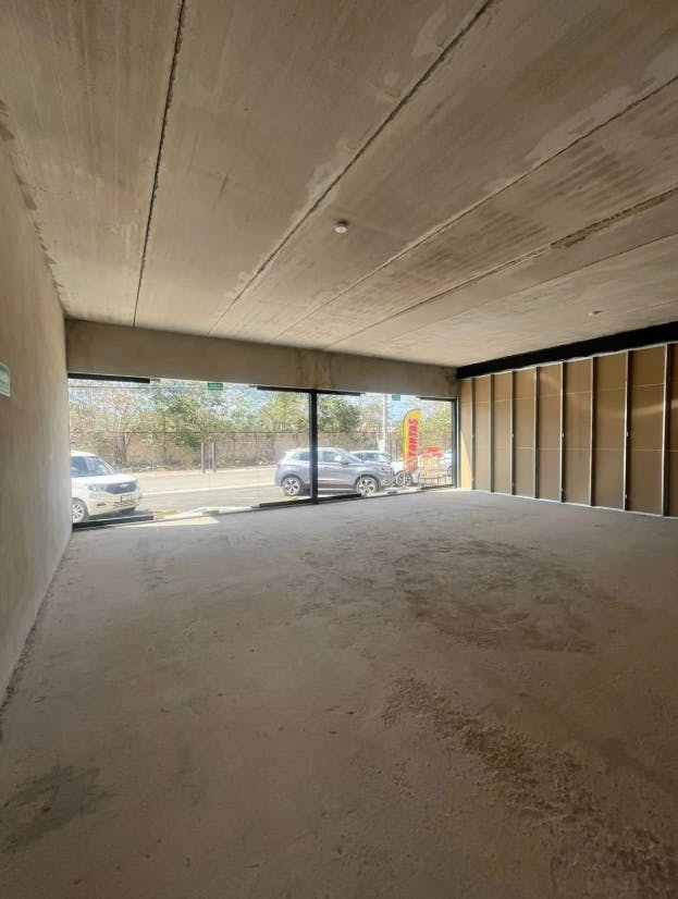 Local Comercial Spot2