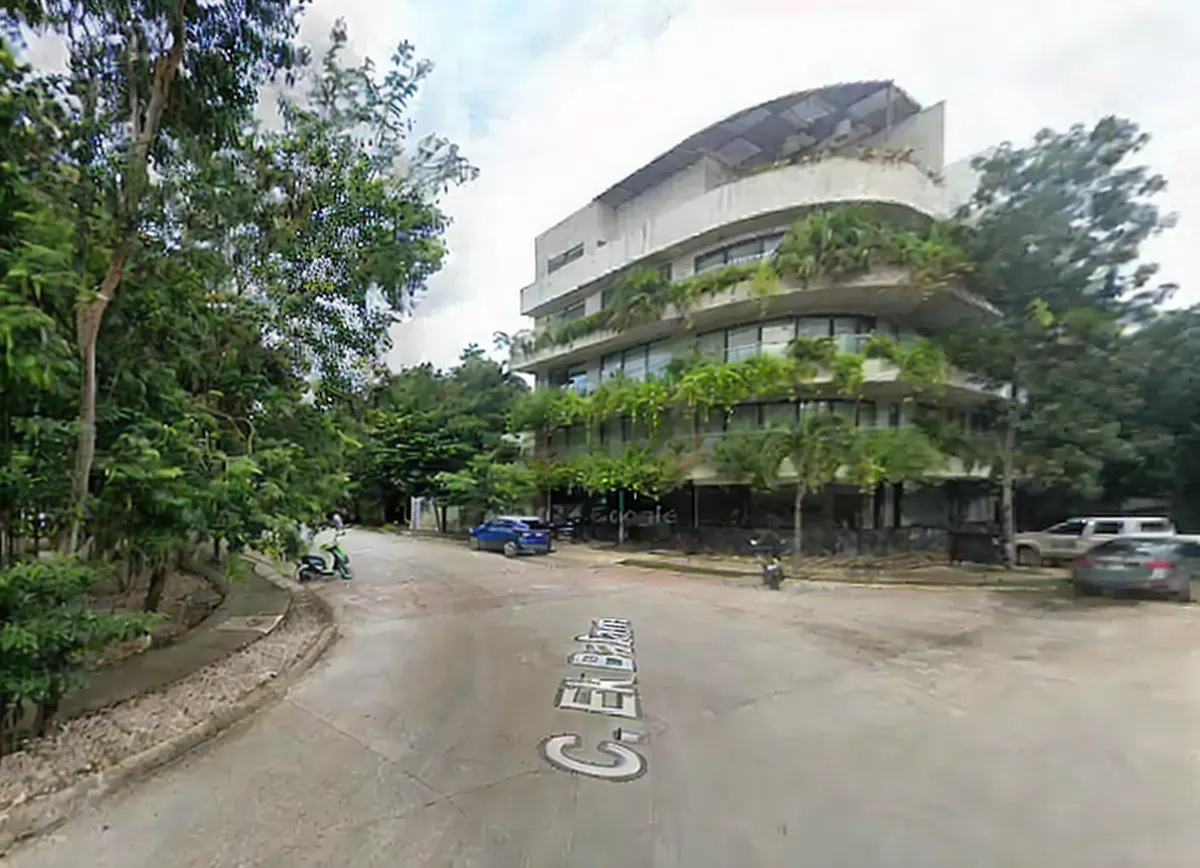 Local Comercial Spot2