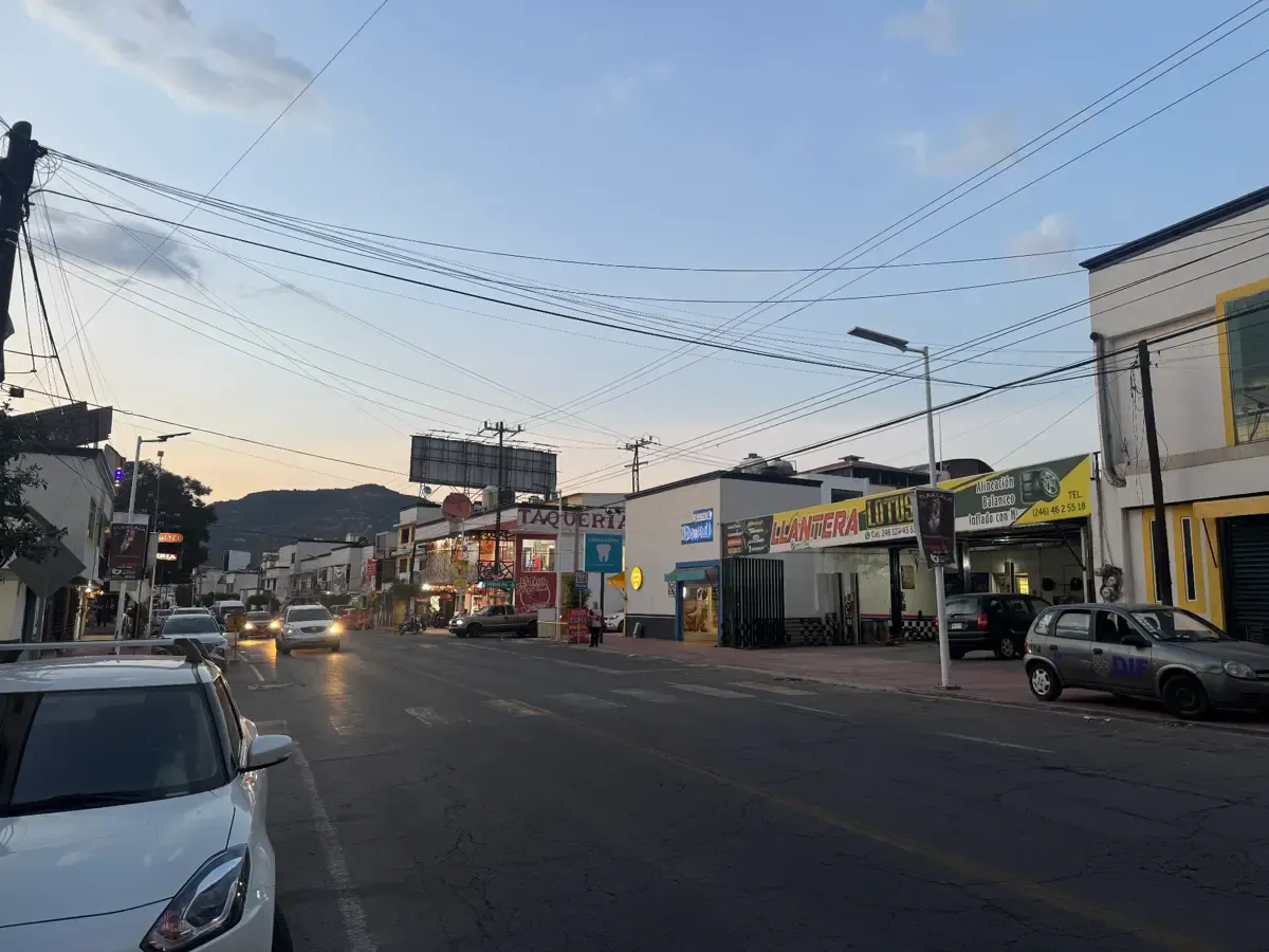 Local Comercial Spot2
