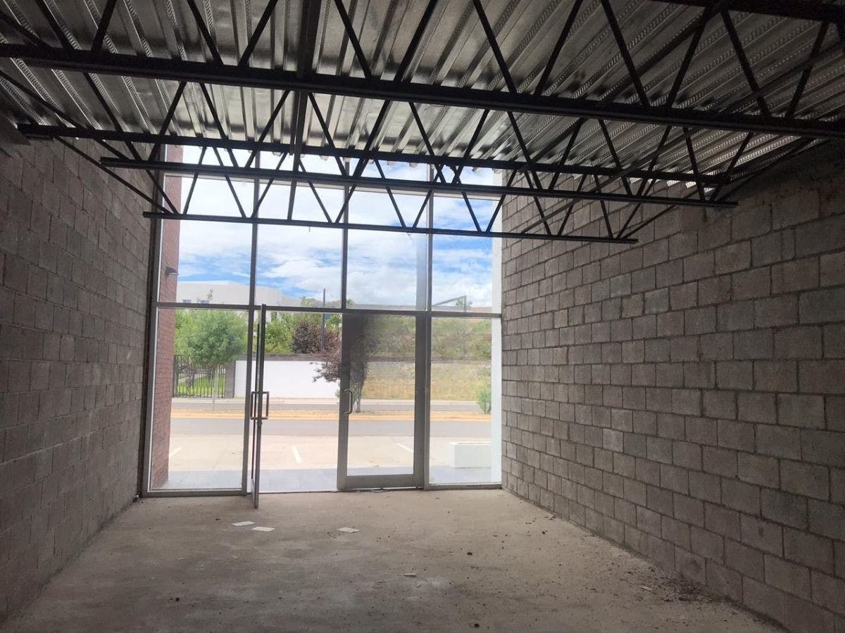 Local Comercial Spot2