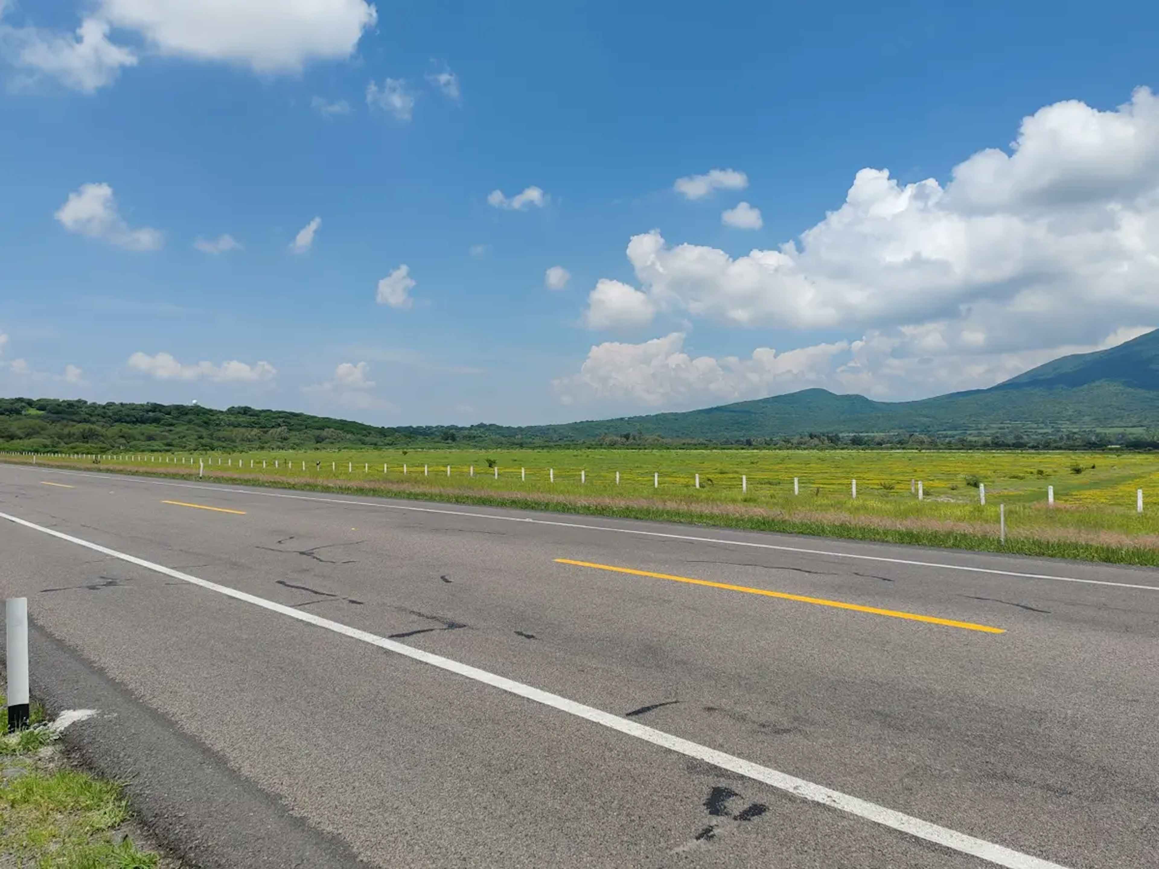 Terreno En Venta En Jeruco, Cuitzeo, Michoacán De Ocampo