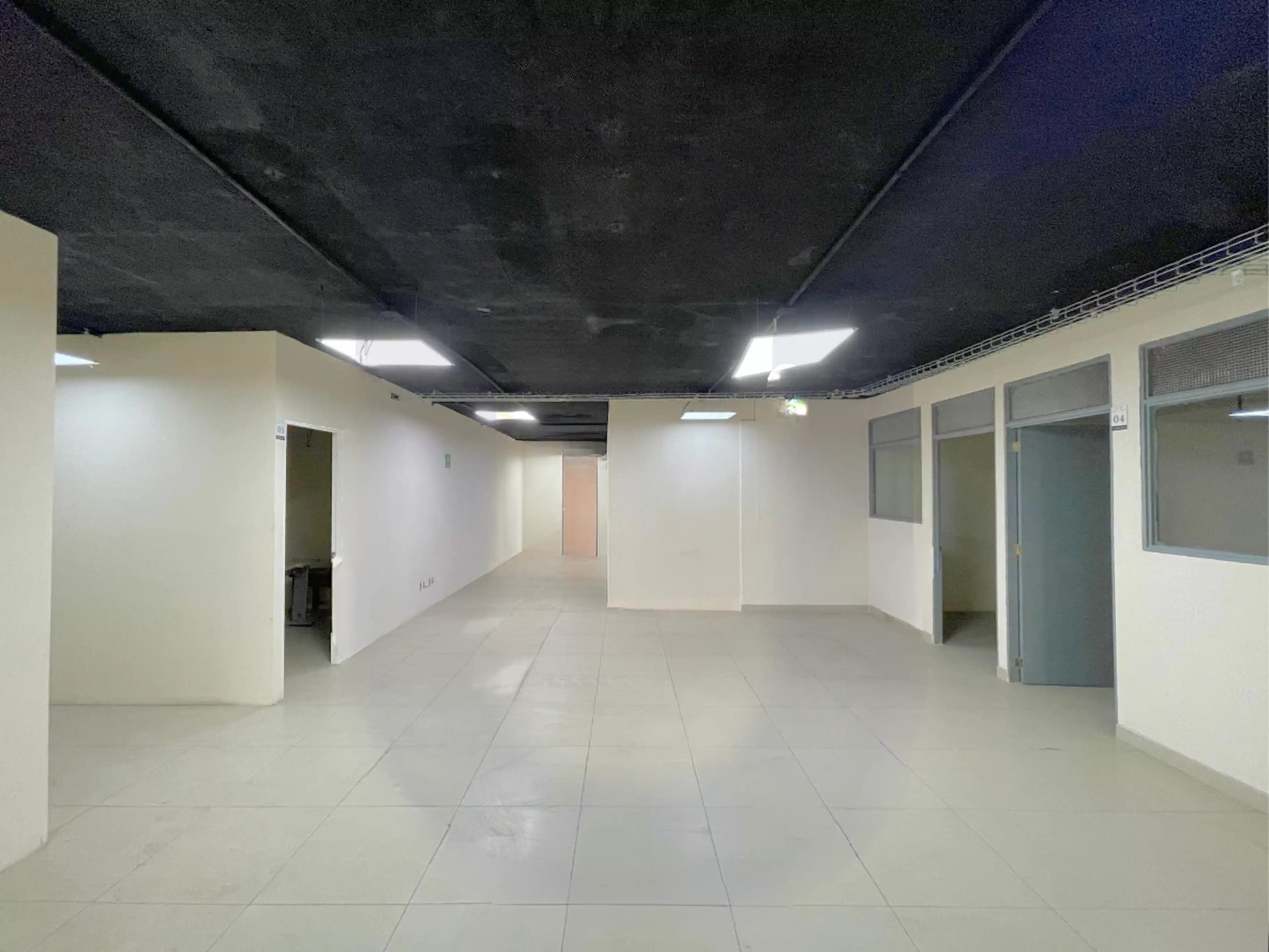 Oficina en Nápoles | 600 m² | Renta