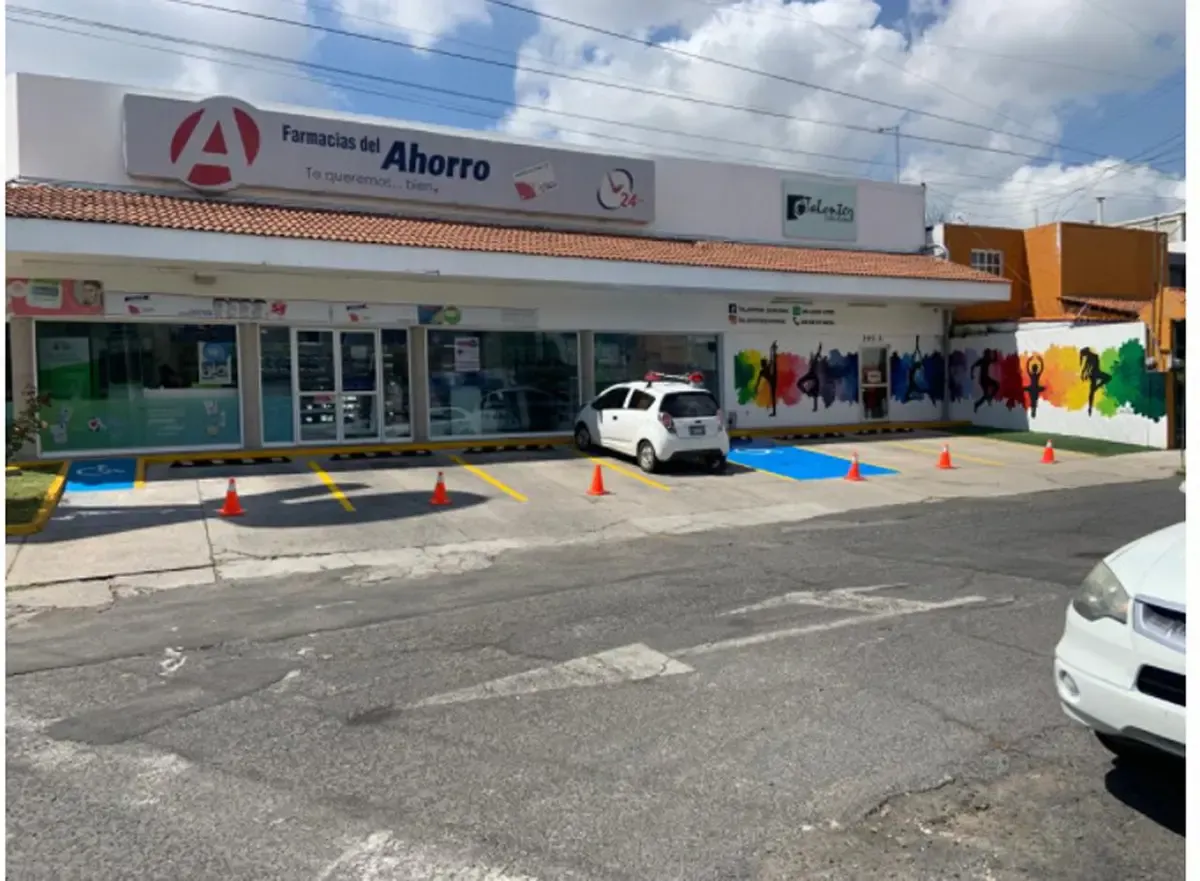 Local Comercial Spot2
