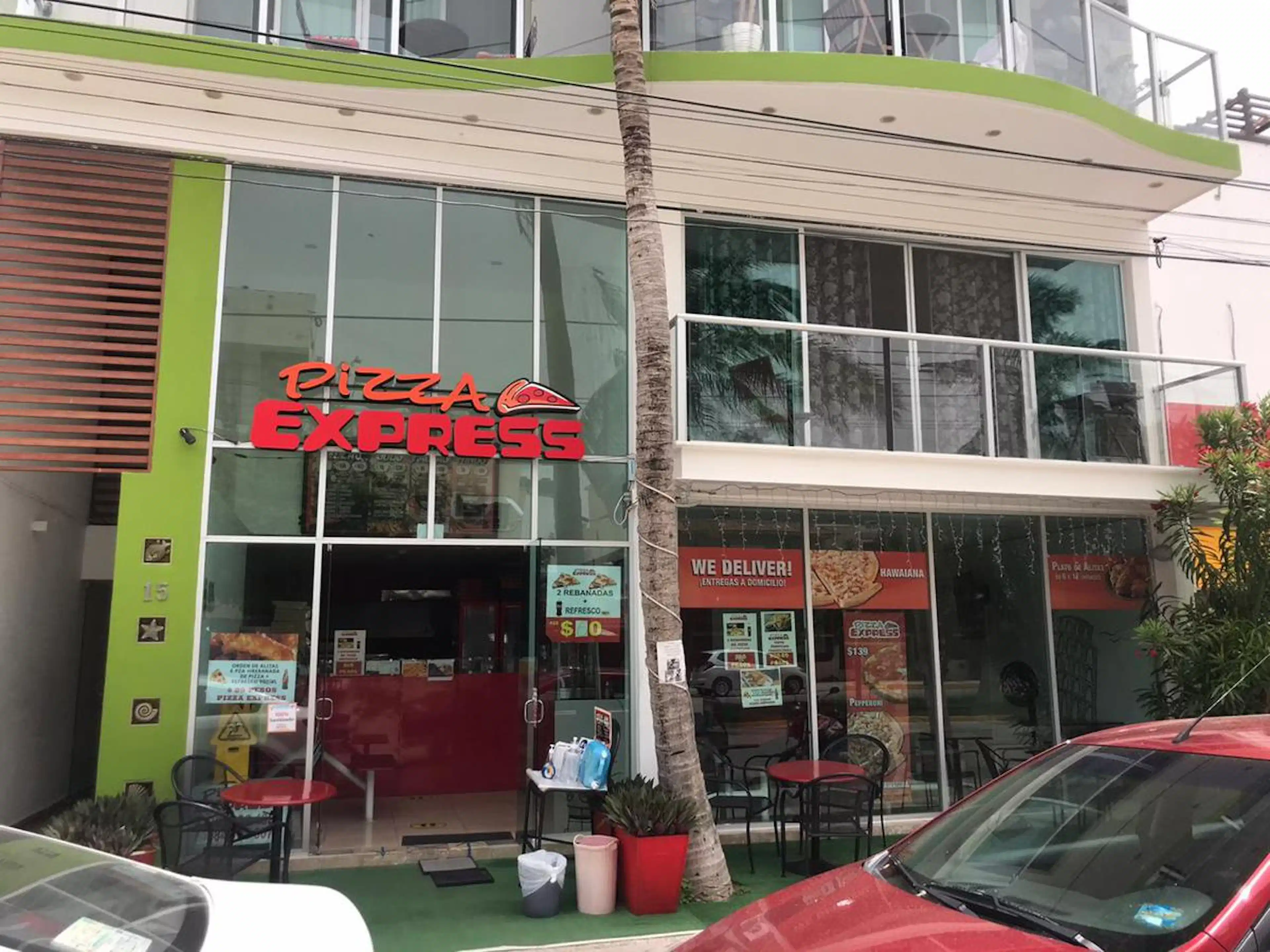 Local Comercial En Venta Sobre Avenida Ctm Cerca 5ta Avenida Playa Del Carmen P3252 S/n