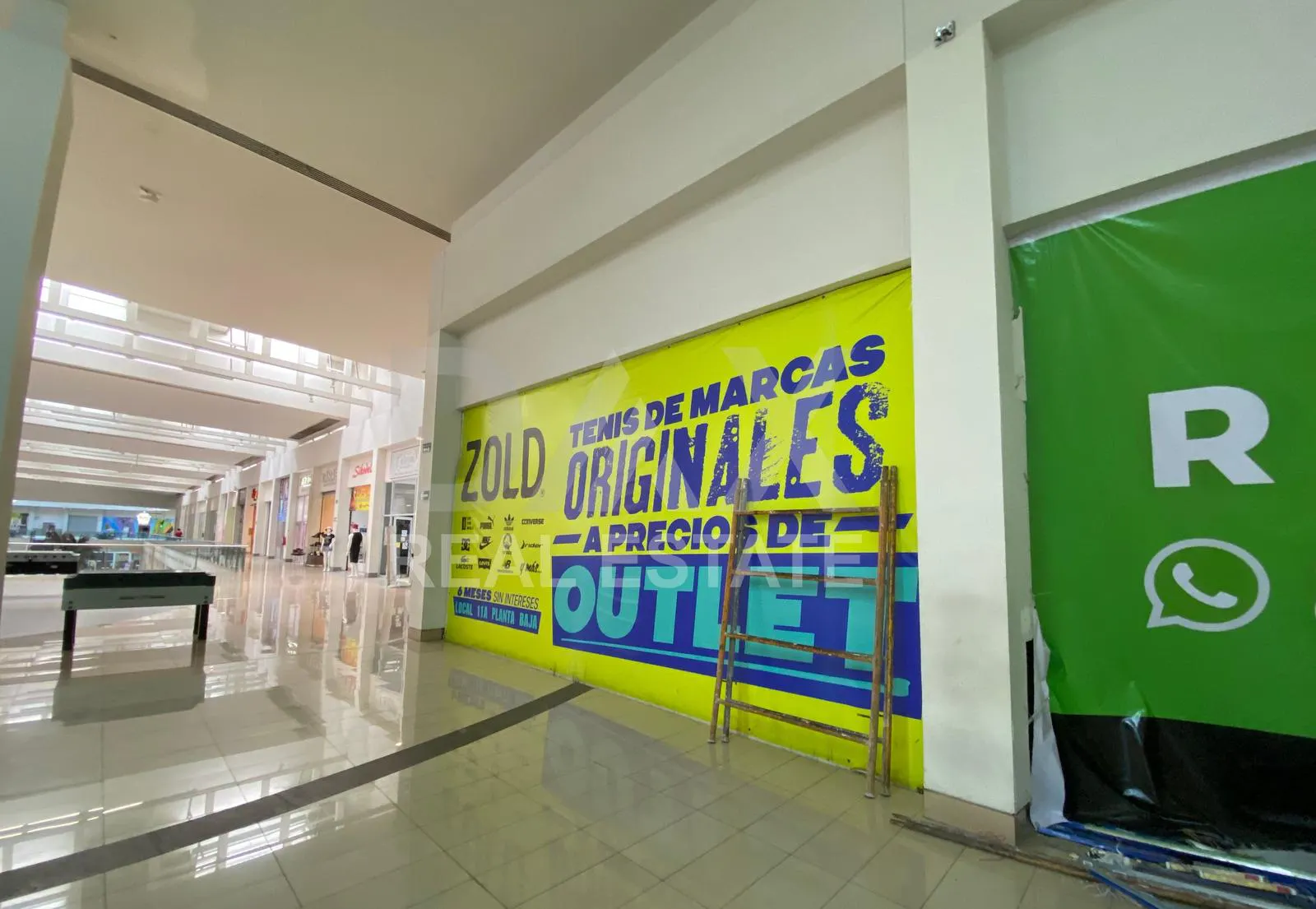 Local Comercial Spot2