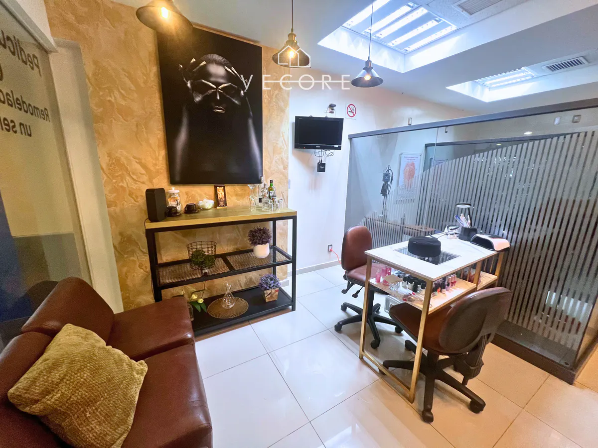 Local Comercial Spot2