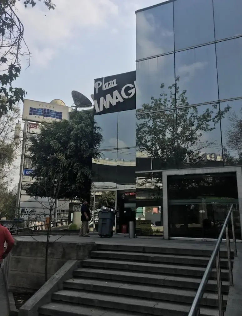 Local Comercial Spot2