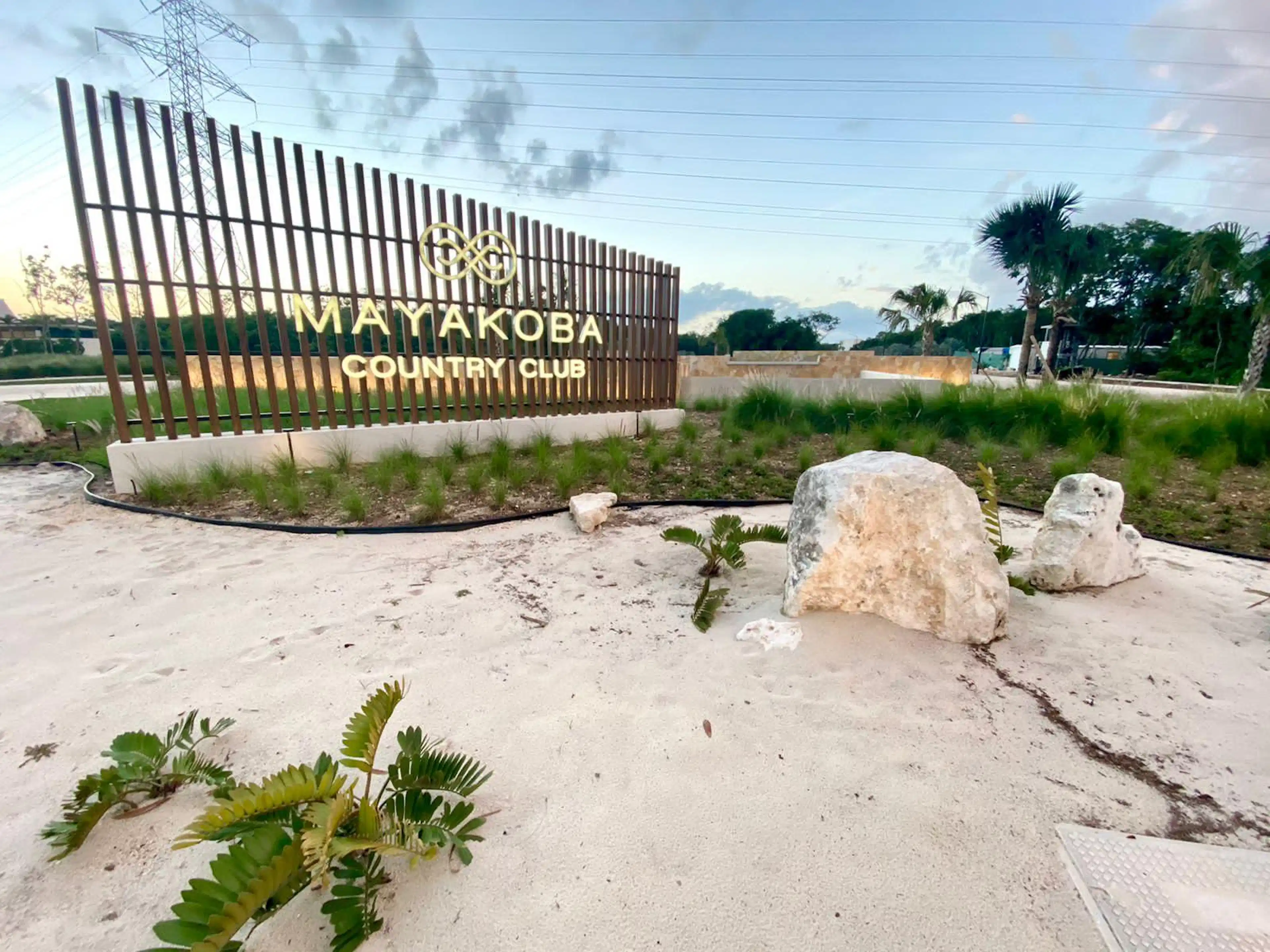 Terreno En Venta En Mayacoba Country Club C4135