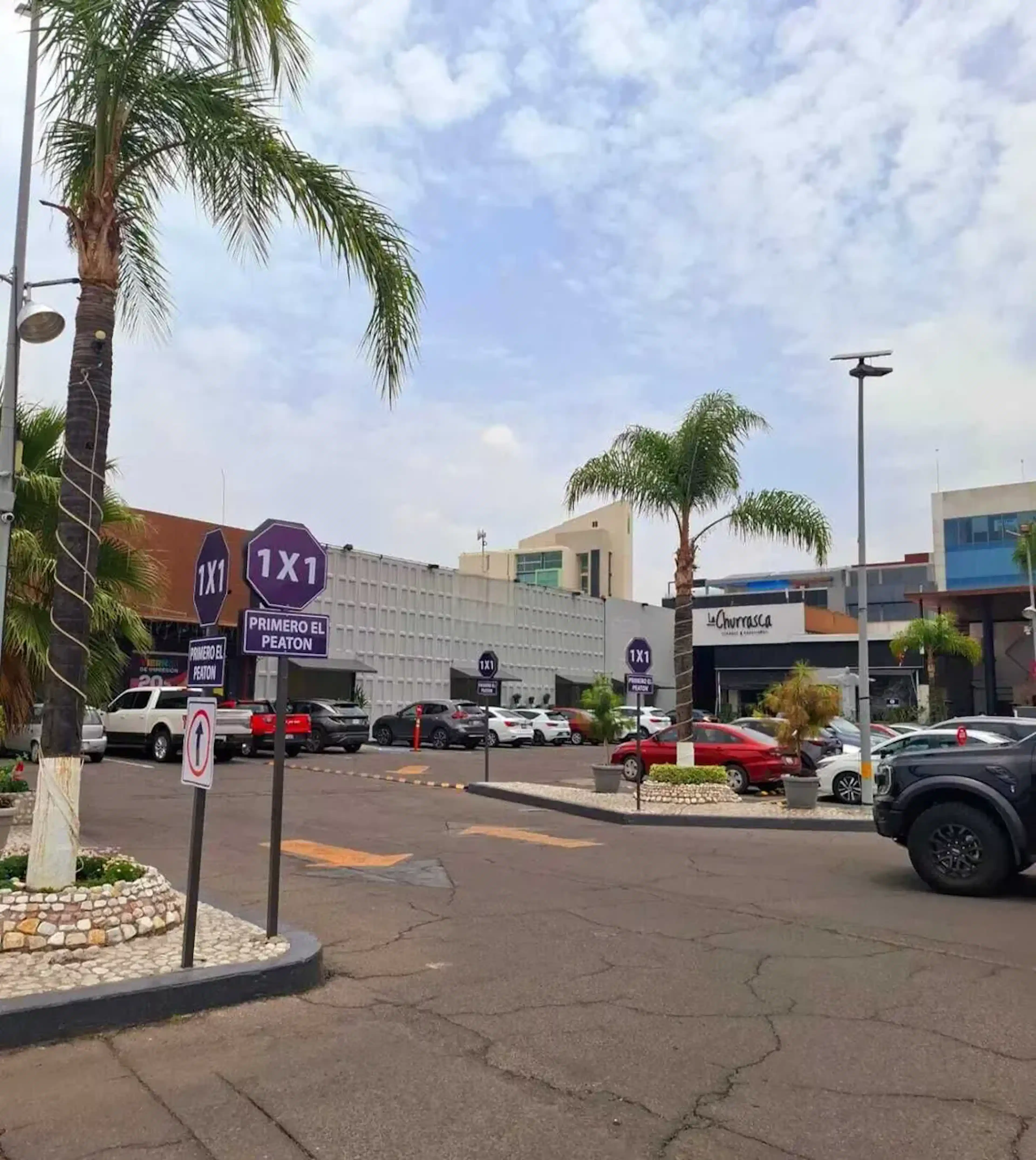 Plaza Zona Angelópolis S/n