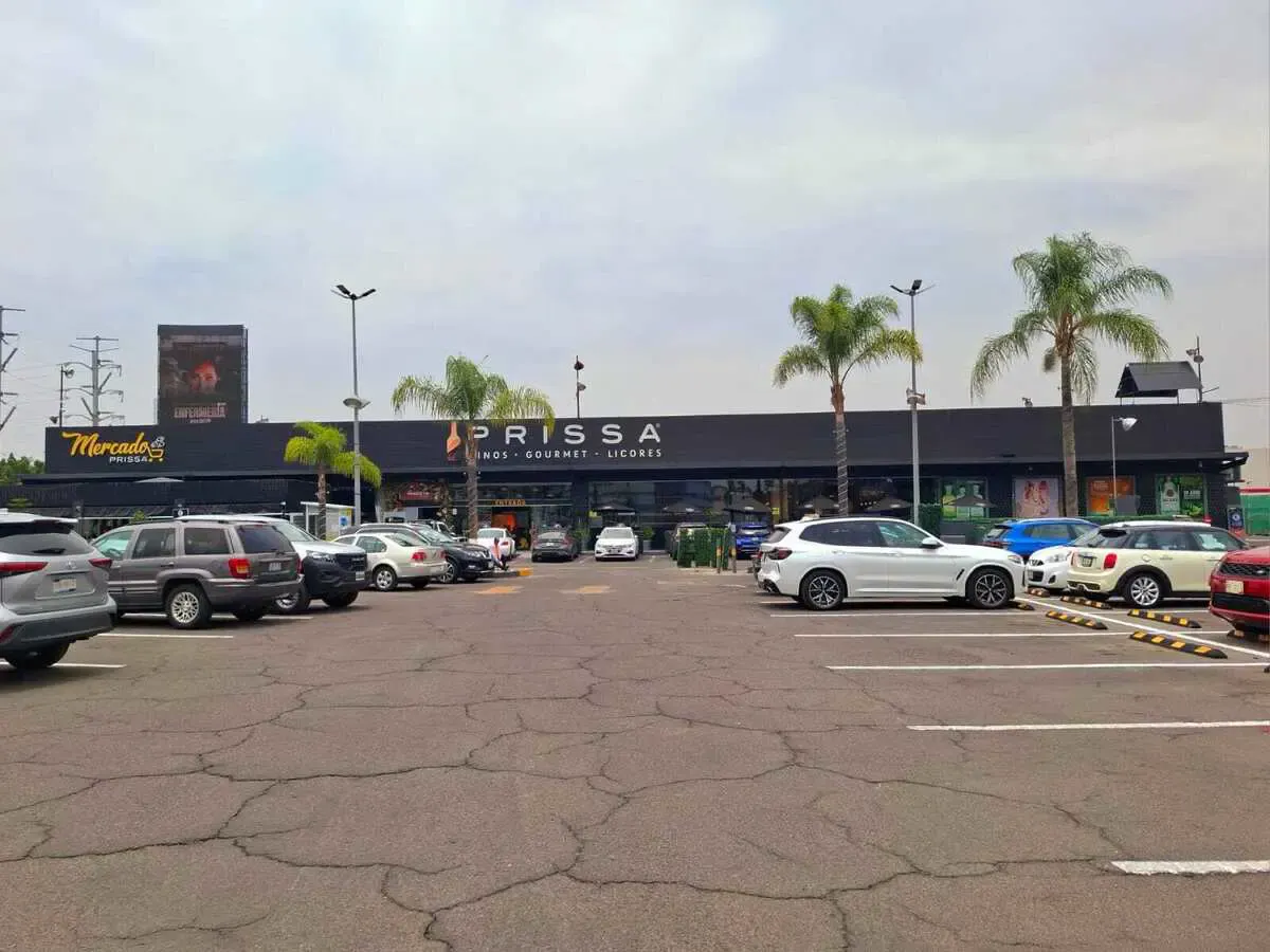Local Comercial Spot2