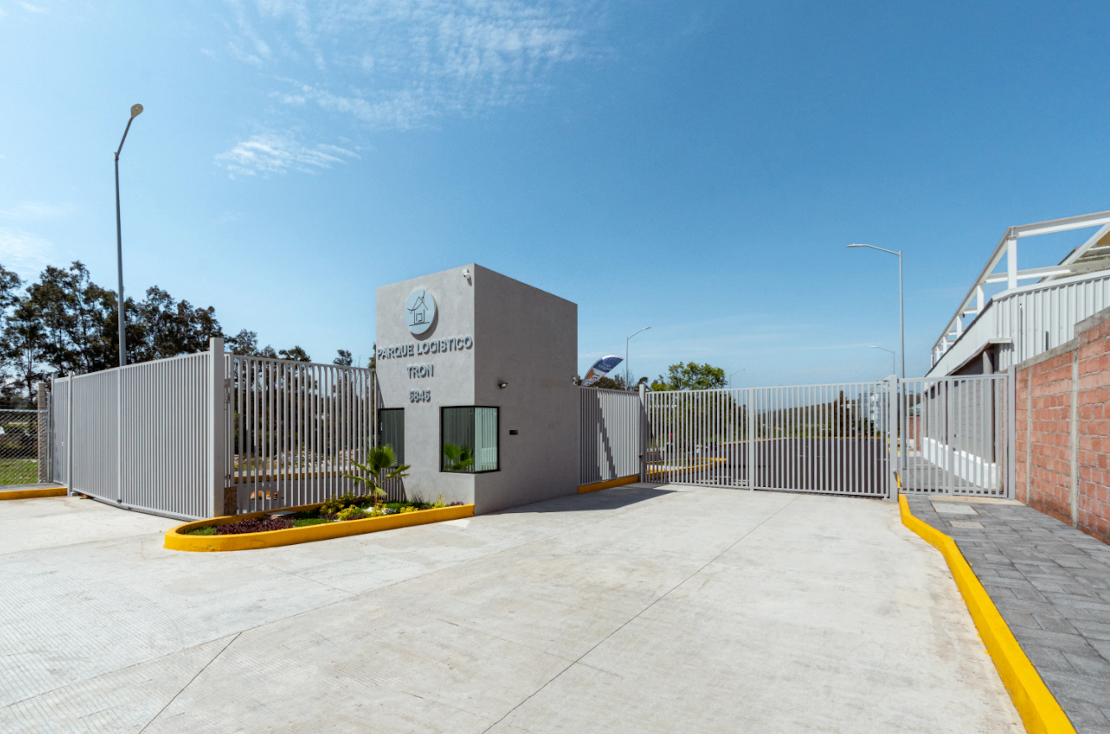 Industrial Spot2