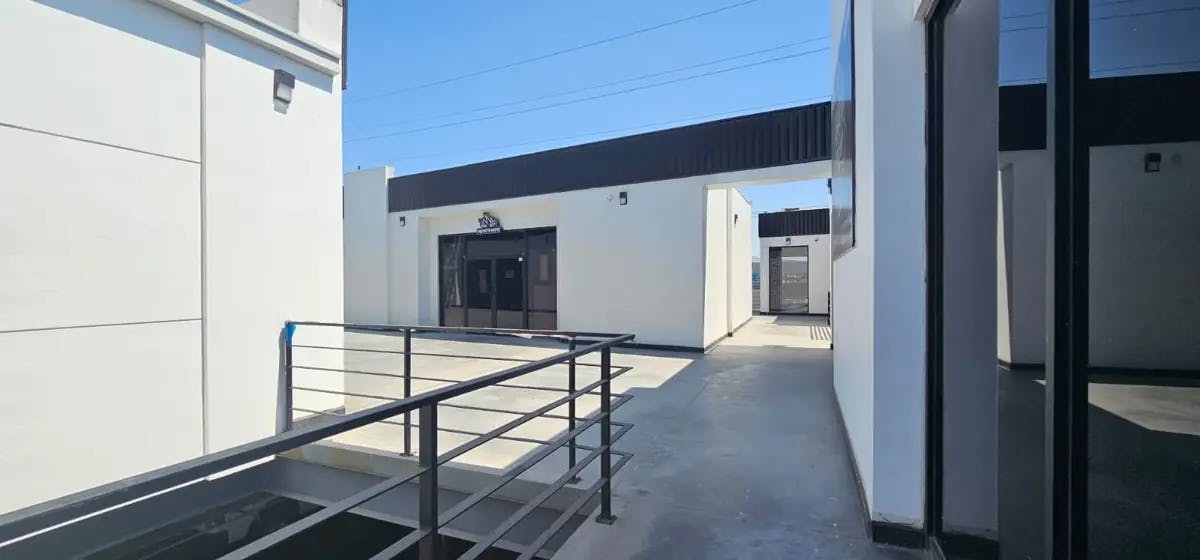 Local Comercial Spot2