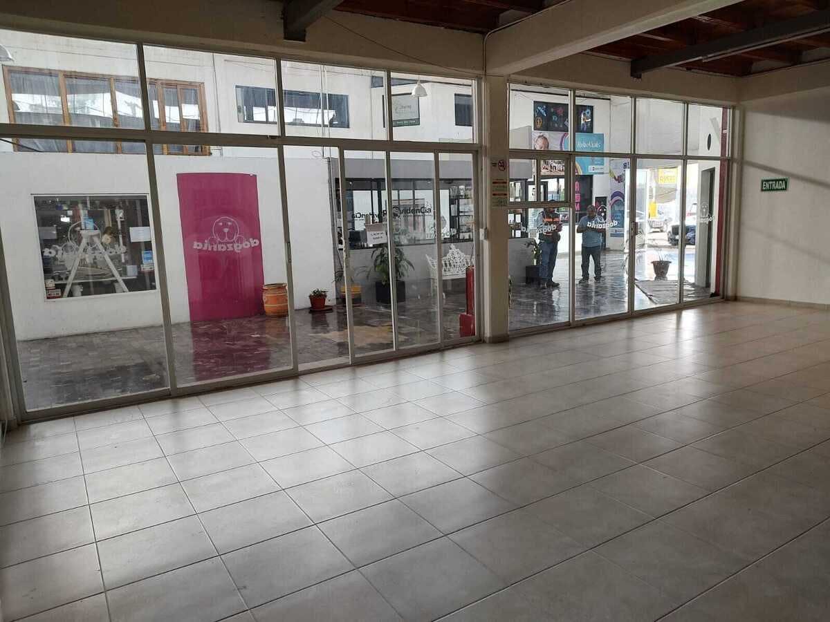 Local Comercial Spot2