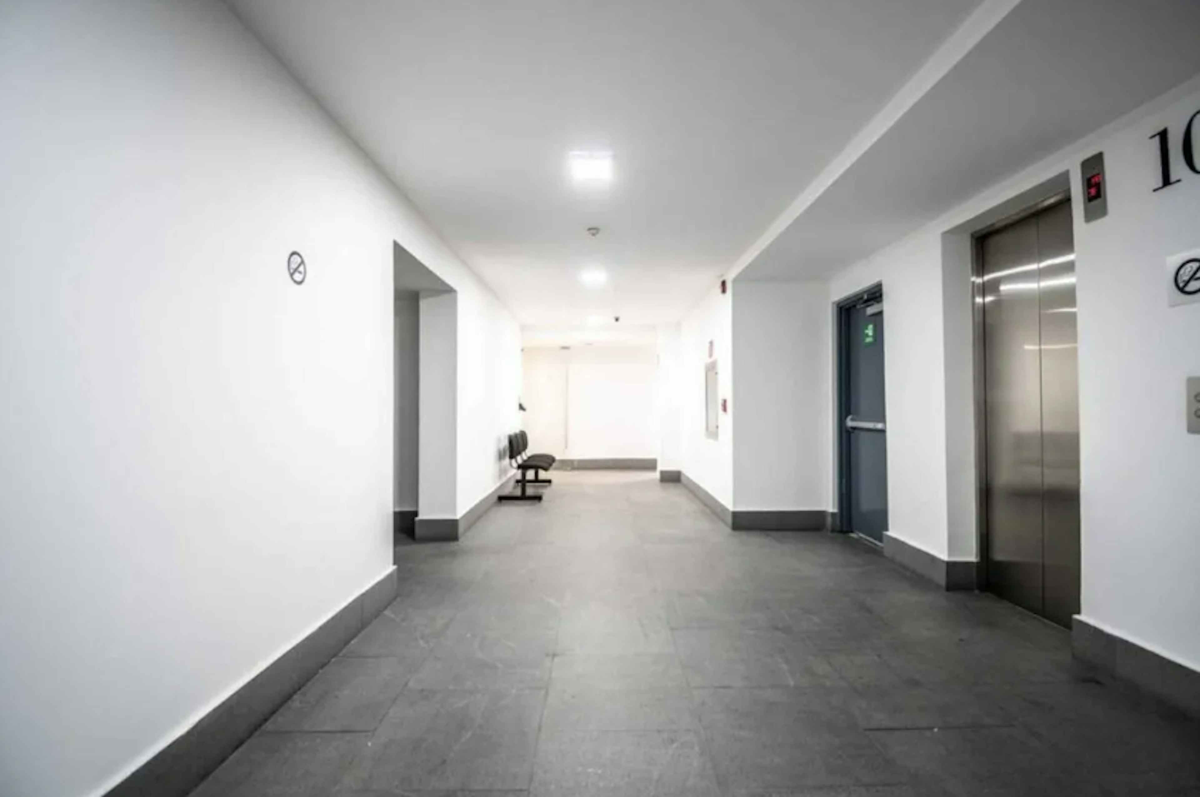 Piso 2- Oficina 329  M²