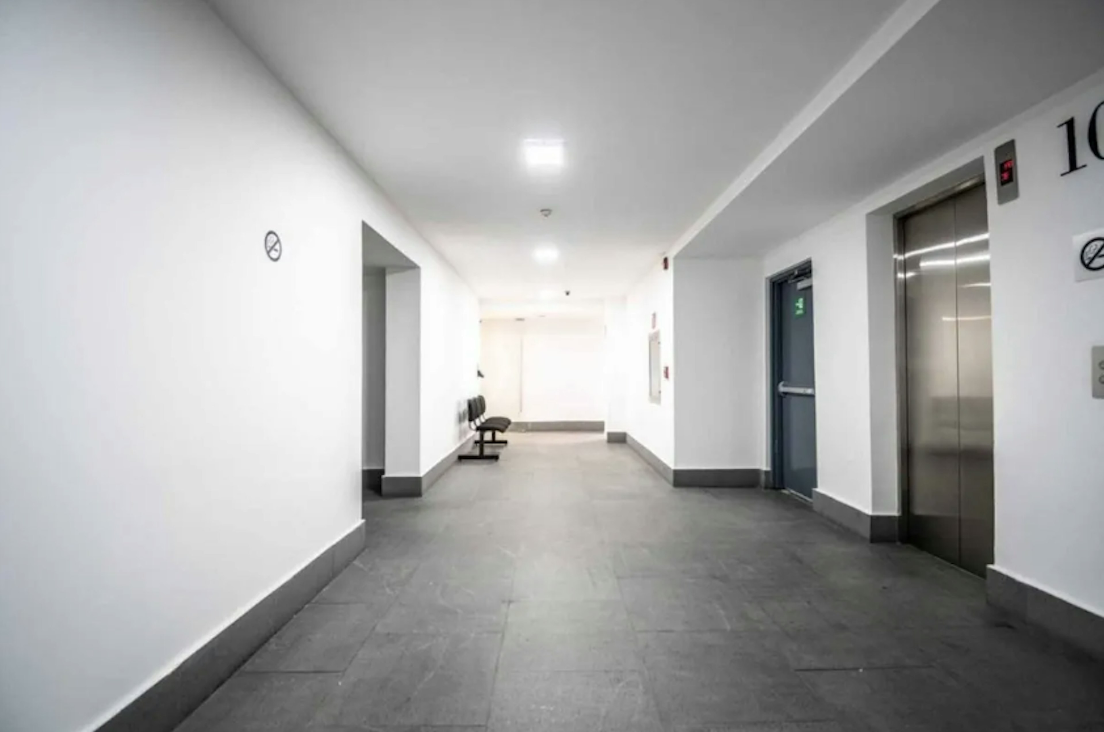 Piso 2- Oficina 329  M²-photo