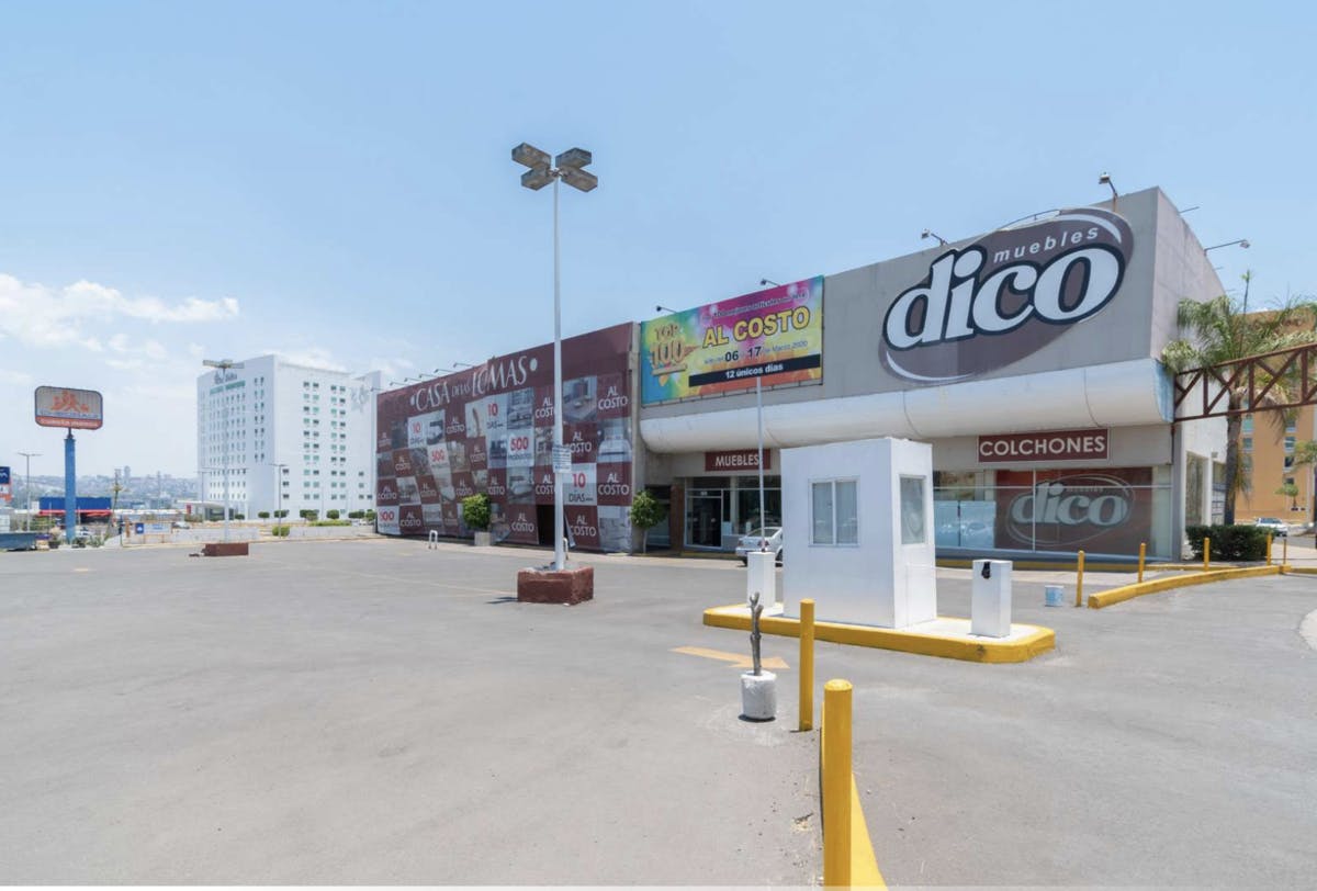 Local Comercial Spot2