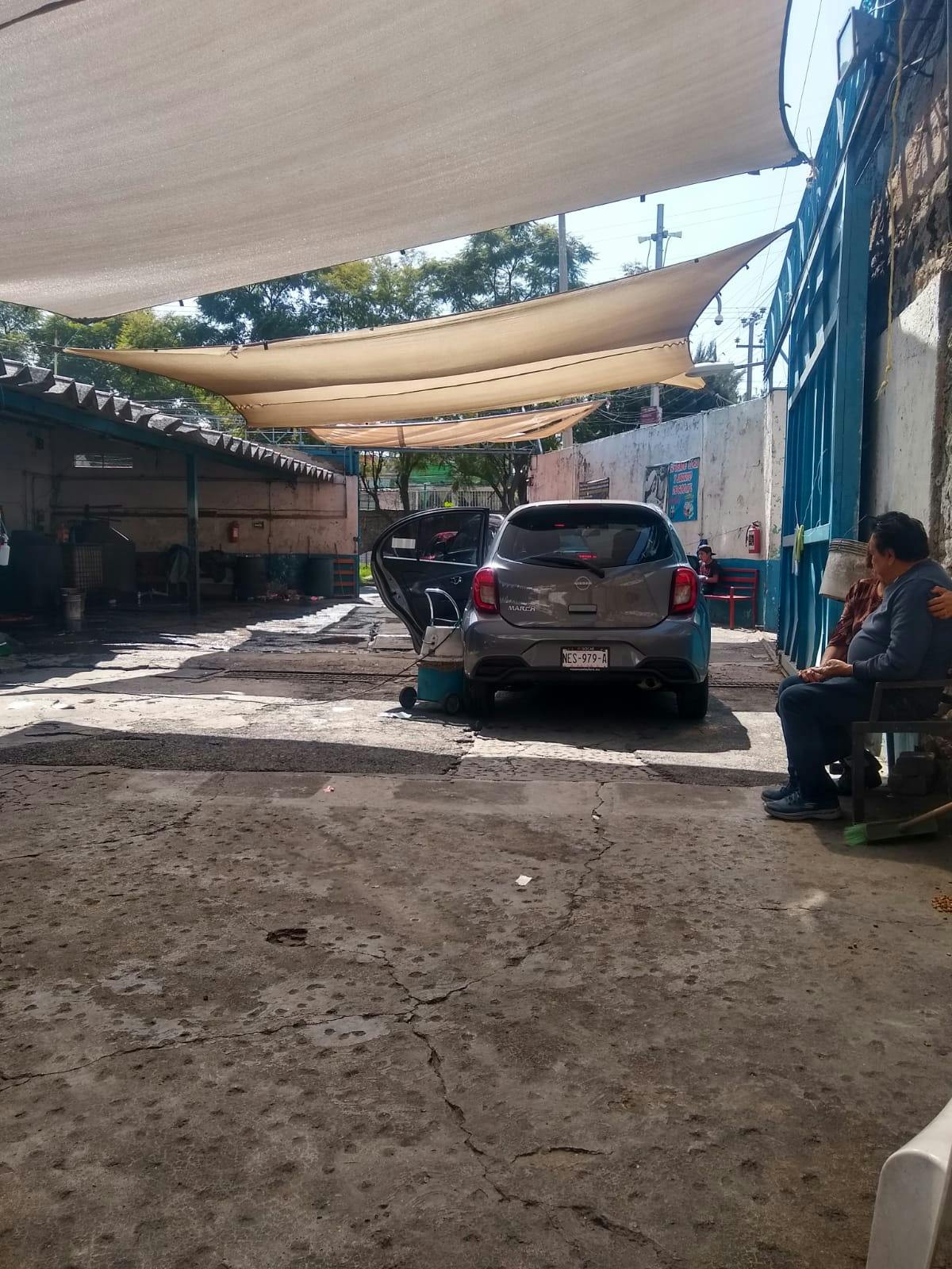 Local Comercial Spot2