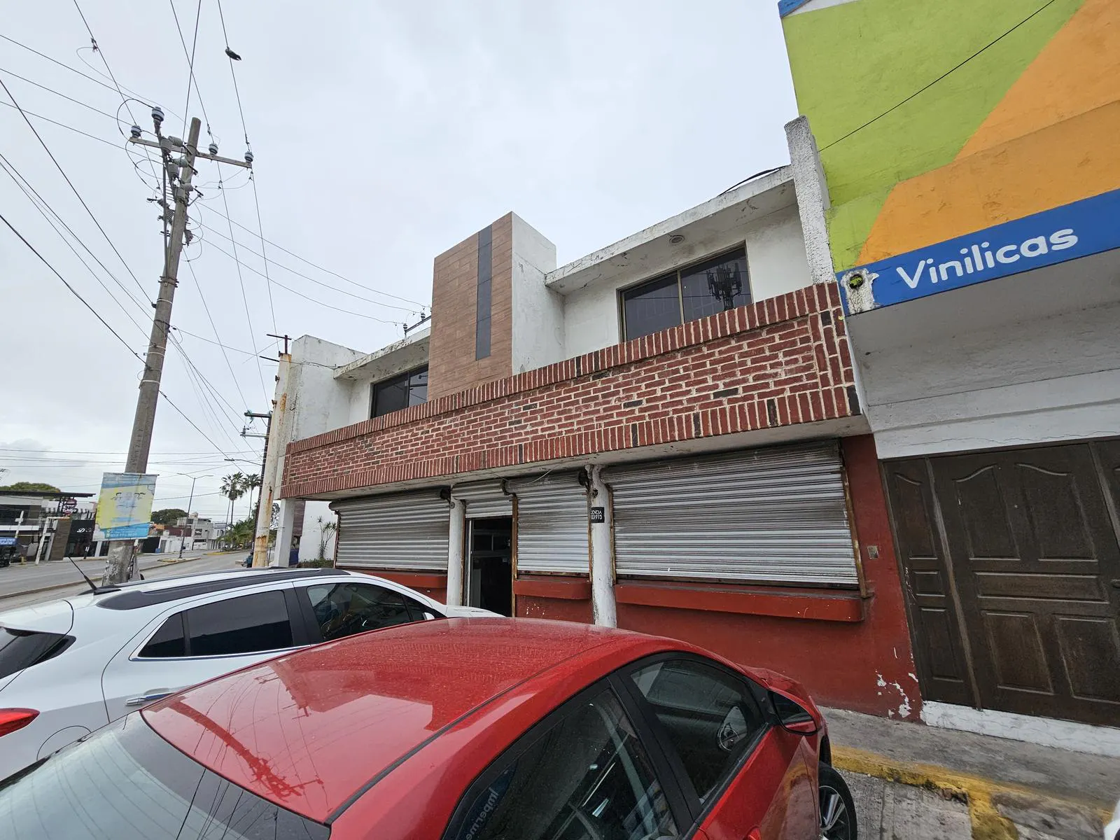 Local Comercial Spot2