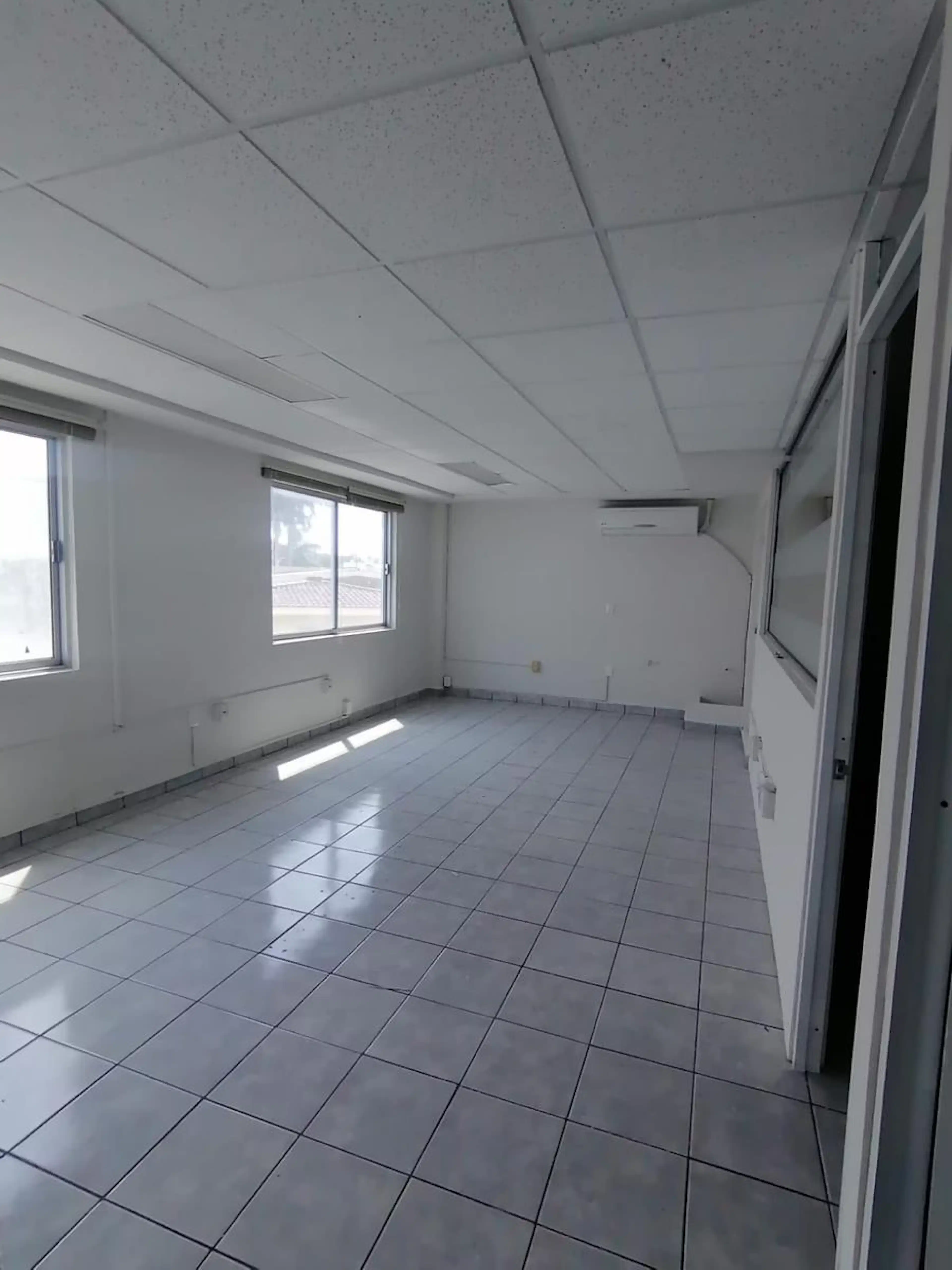 Oficina O Local En Renta En Fracc. La Florida, Tampico Tamaulipas. S/n