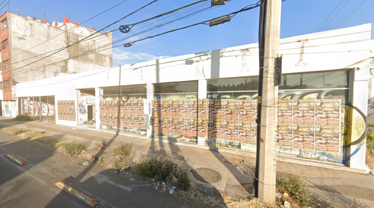 Local Comercial Spot2