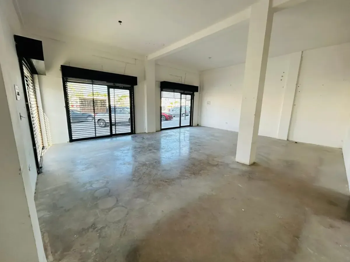 Local Comercial Spot2